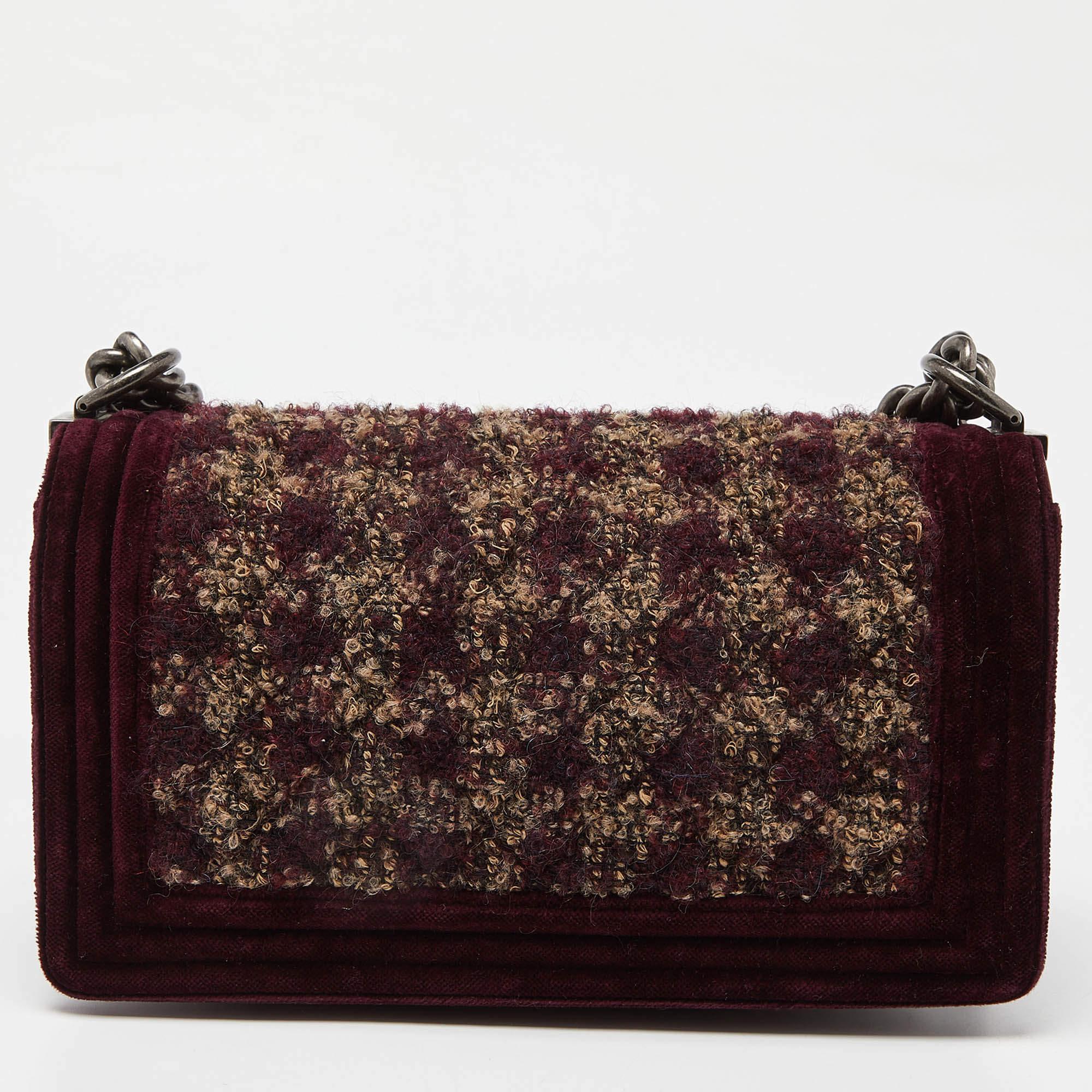 Elevate your style with this Chanel Boy bag. Merging form and function, this exquisite accessory epitomizes sophistication, ensuring you stand out with elegance and practicality by your side.

Includes: Authenticity Card
