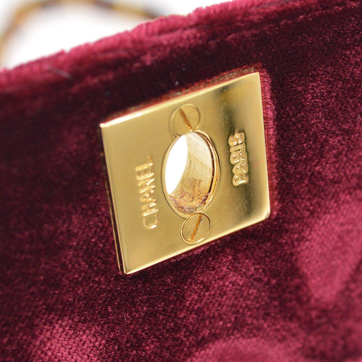 Donna CHANEL Borsa da sera in velluto rosso borgogna con hardware placcato in oro 24 in vendita