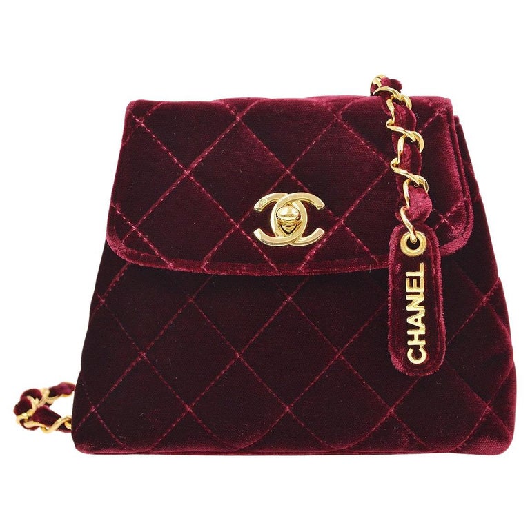 CHANEL Burgundy Red Velvet 24 Gold Plated Hardware Evening Waist Belt Bag  For Sale at 1stDibs | red velvet belt, chanel red velvet bag, chanel burgundy  velvet bag