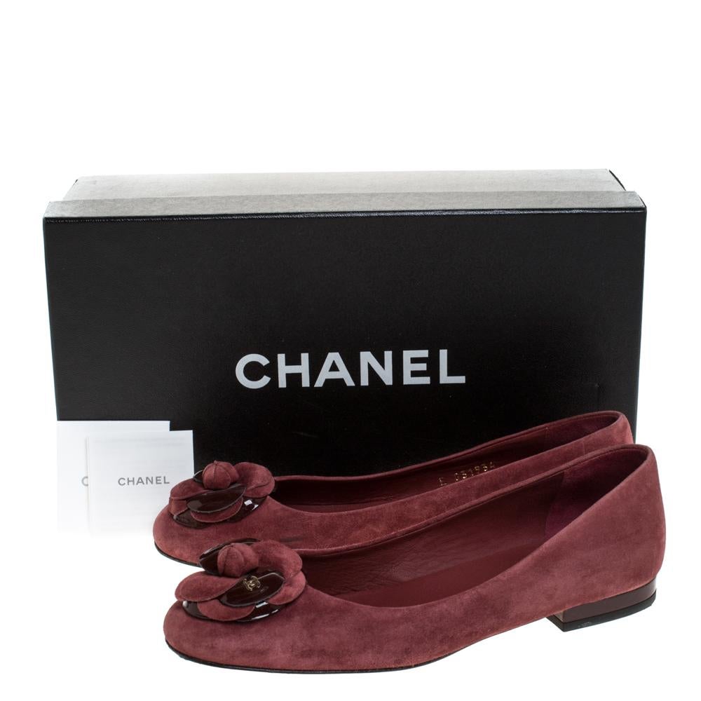 Women's Chanel Burgundy Suede And Patent Leather Camellia Ballet Flats Size 36