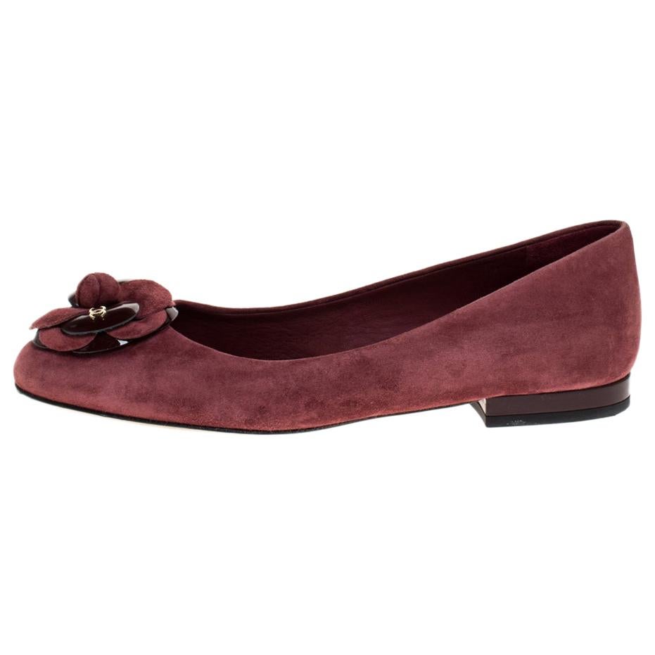 Chanel Burgundy Suede And Patent Leather Camellia Ballet Flats Size 36