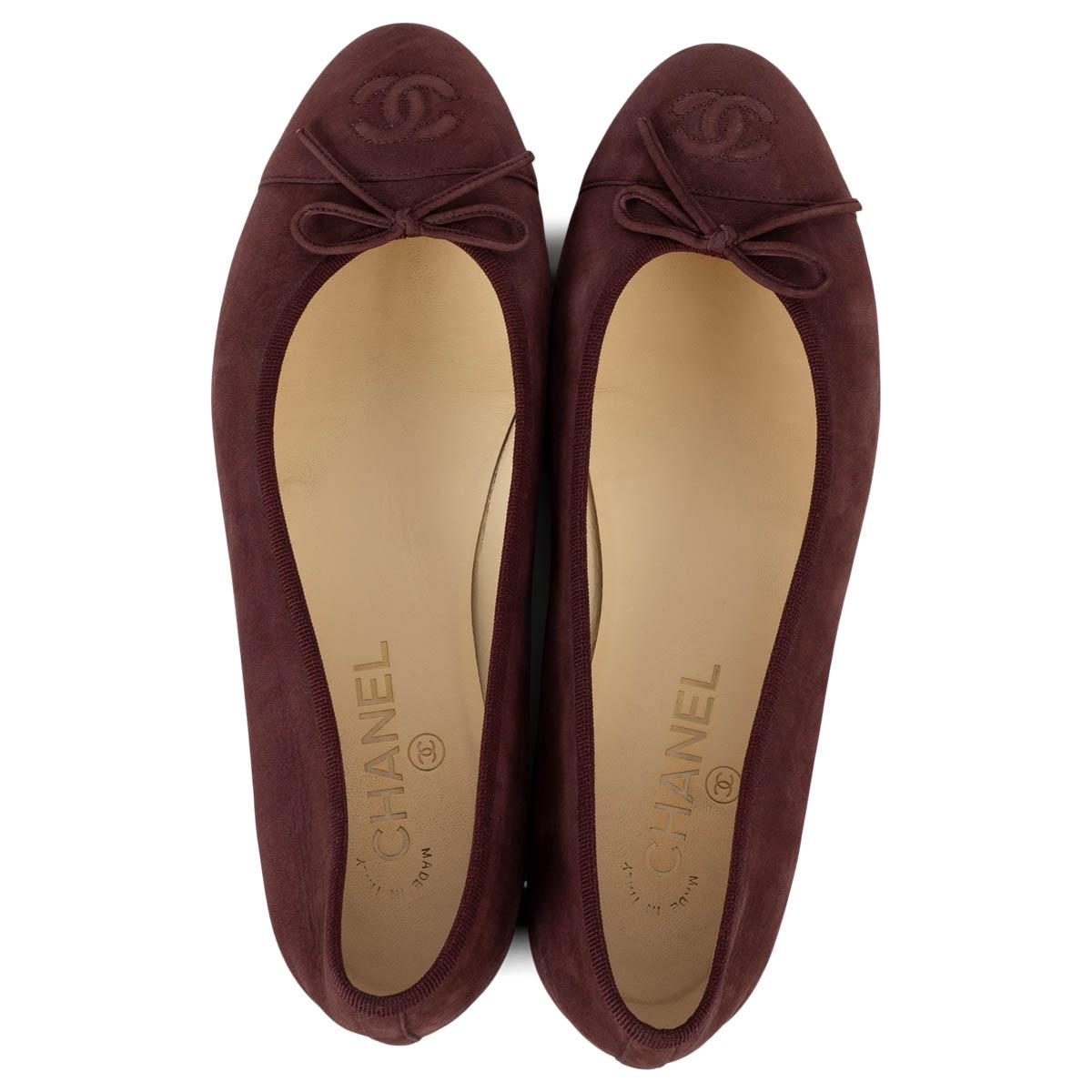 CHANEL burgundy suede CLASSIC Ballet Flats Shoes 39.5 fit 39 For Sale 2