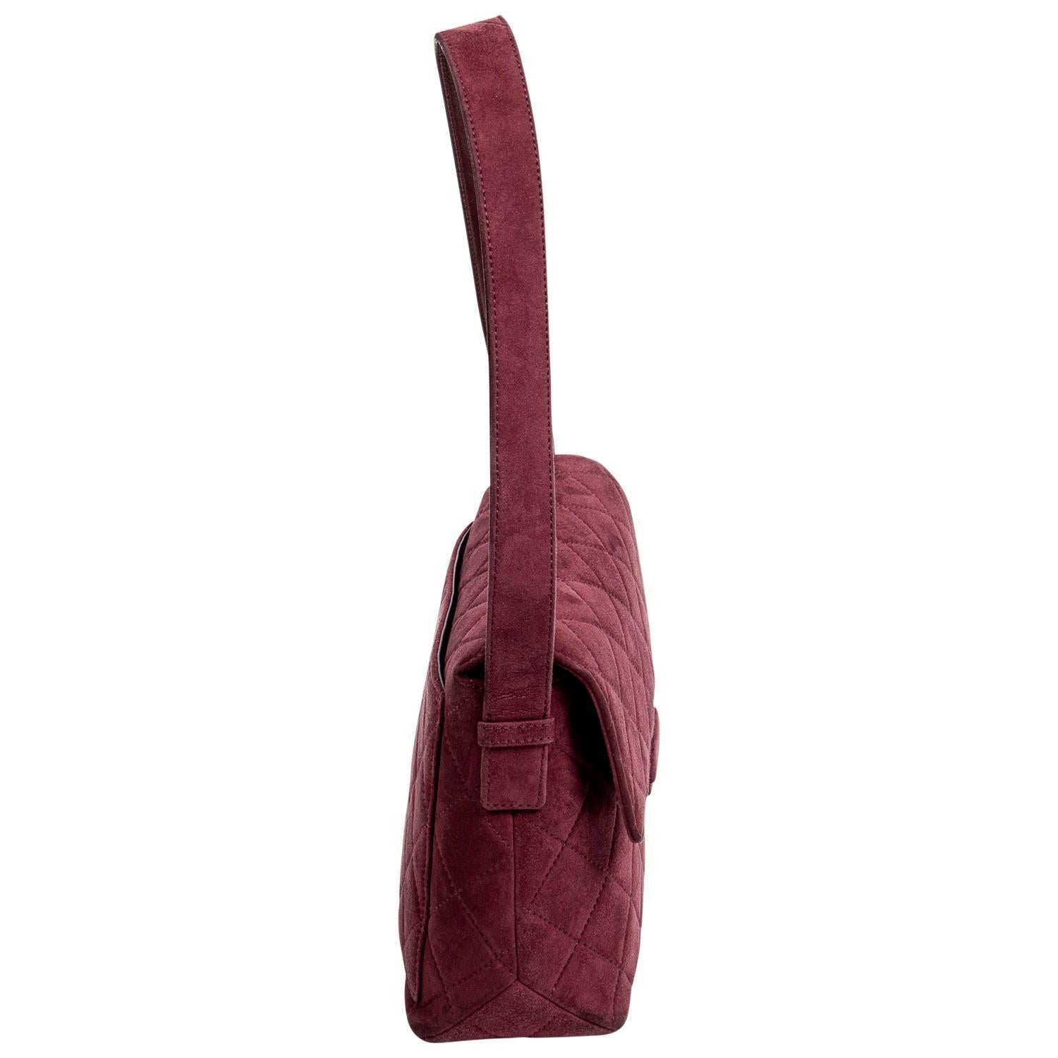 Chanel Burgundy Suede Logo Quilted Flap Bag In Excellent Condition For Sale In Atlanta, GA