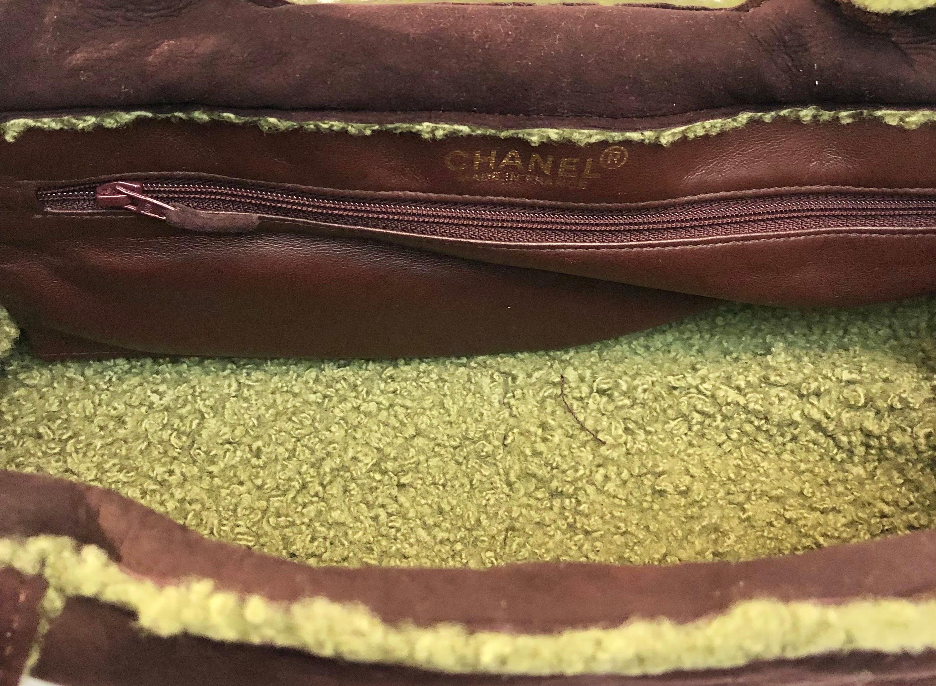 Chanel burgundy suede shearling trim CC turn-lock shoulder handbag For Sale 1