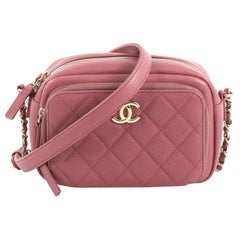 Chanel Business Affinity Kameratasche Quilted Caviar Small