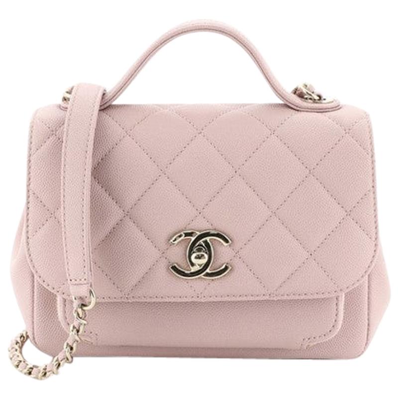 2018 Chanel Light Dusky Pink Quilted Caviar Medium Business Affinity Flap  Bag at 1stDibs