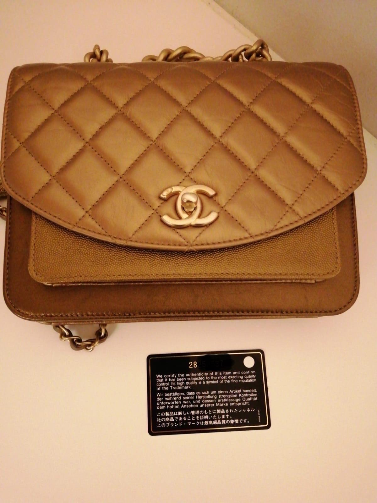 Chanel Business Affinity full set pari al nuovo For Sale 1