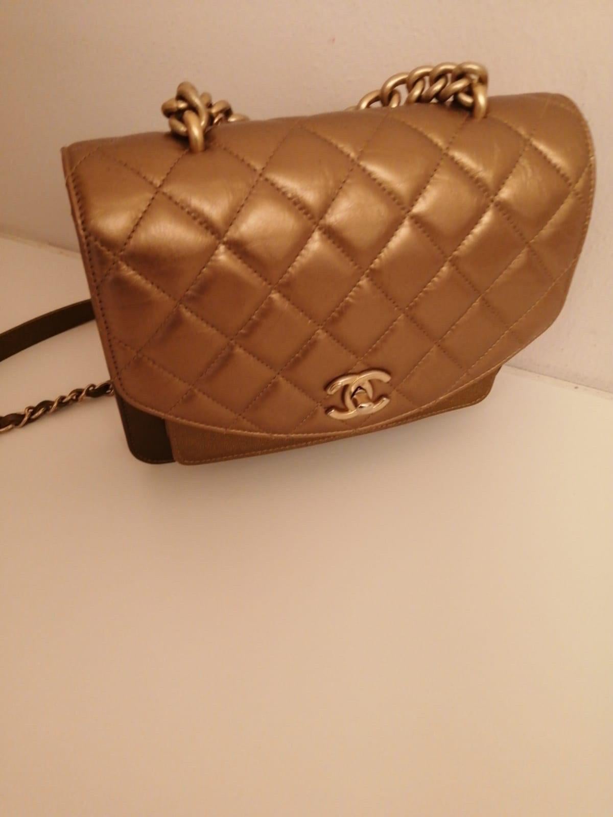 Chanel Business Affinity full set pari al nuovo For Sale 2