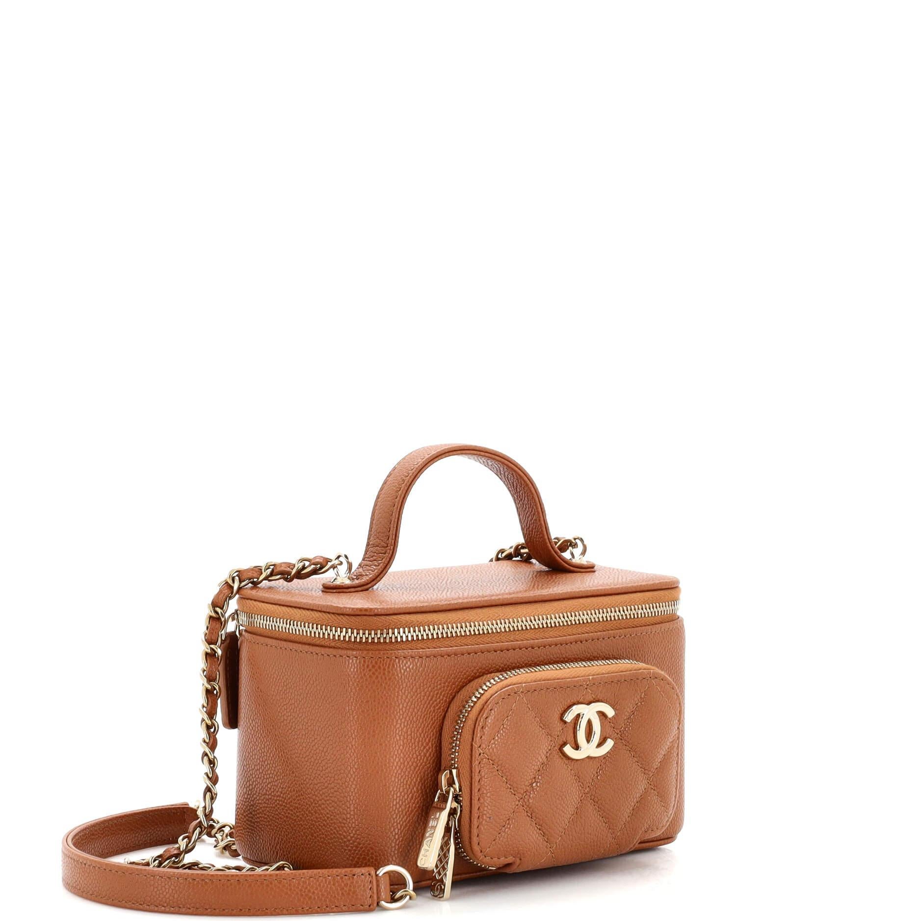 Chanel Business Affinity Top Handle Vanity Case with Chain Quilted Caviar Small In Good Condition In NY, NY