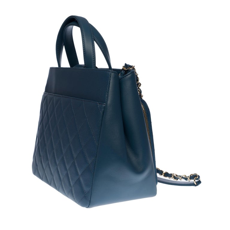 Chanel Business Affinity Tote bag in blue caviar quilted leather