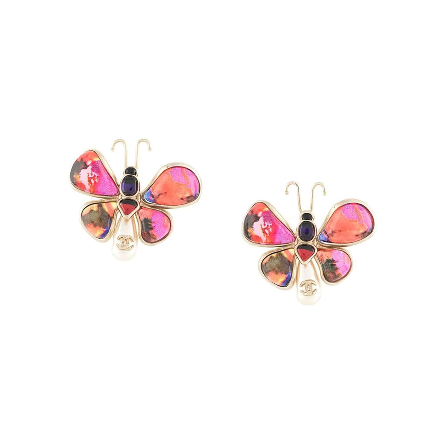 Chanel Butterfly Earrings In Excellent Condition In London, GB