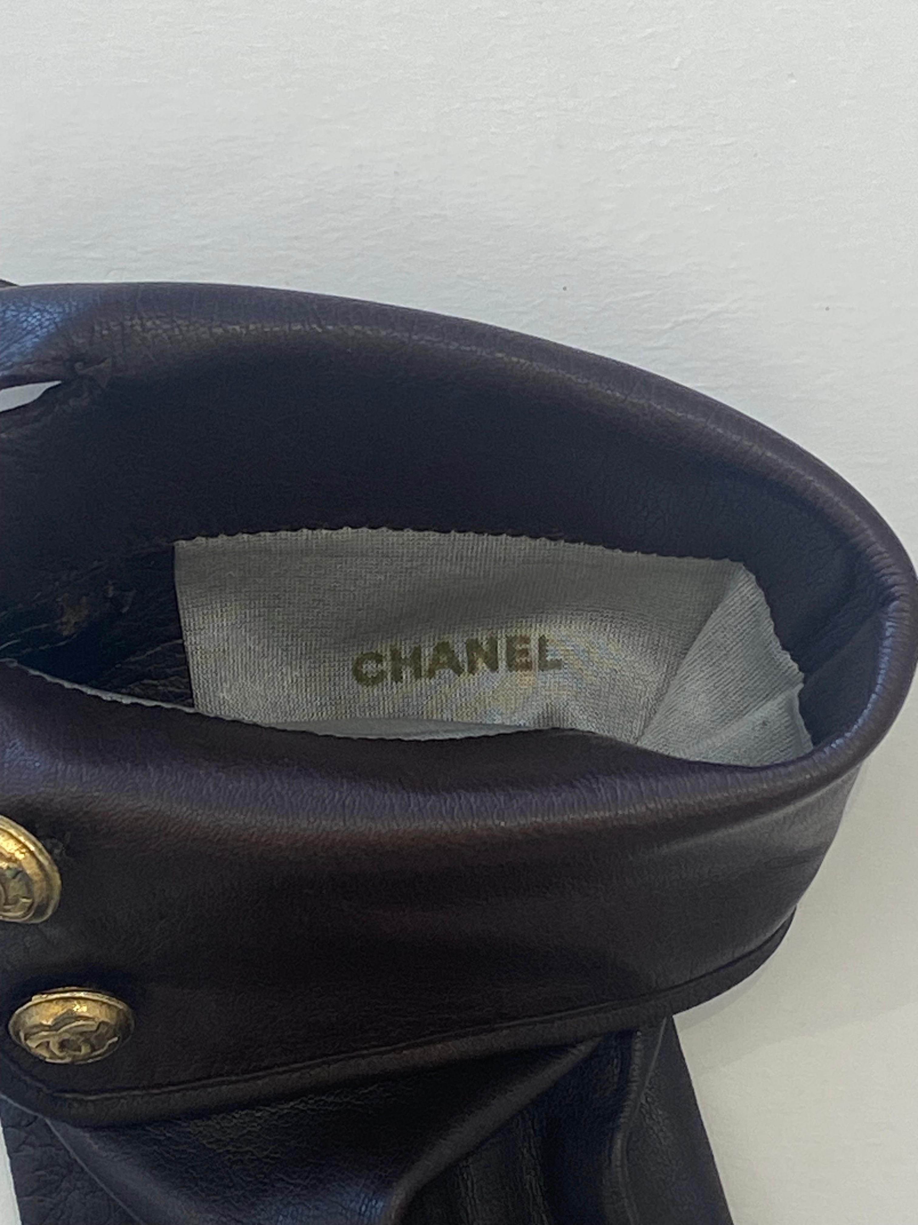 Chanel Buttery Soft Chocolate Brown Lamb Leather 8 Button Elbow Length Gloves 7 For Sale 1