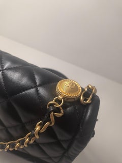 Chanel Bouton sur le dessus 2020 Sac CF en peau d'agneau noir Chaîne dorée