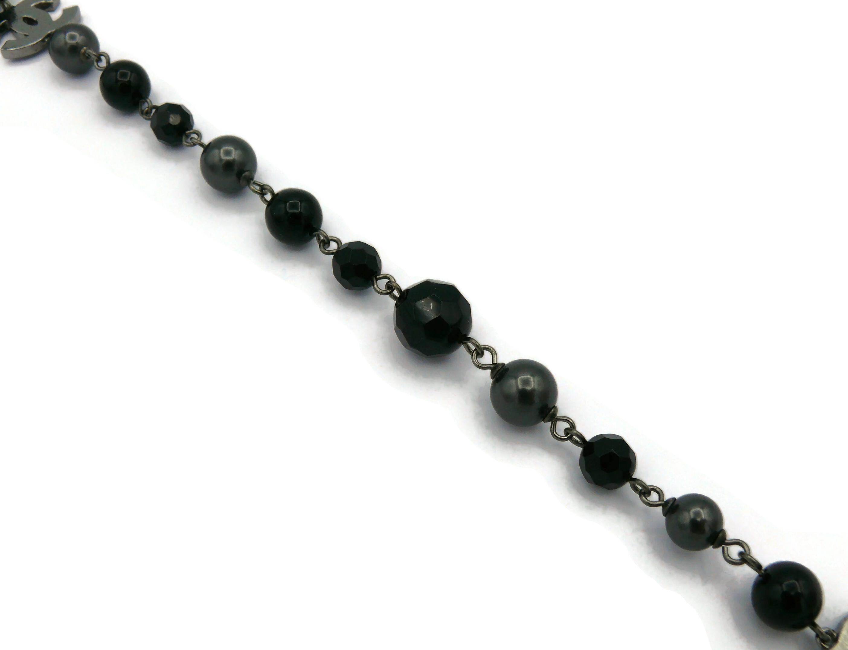 CHANEL by KARL LAGERFELD 2010 Grey Pearl and Black Bead CC Necklace For Sale 2