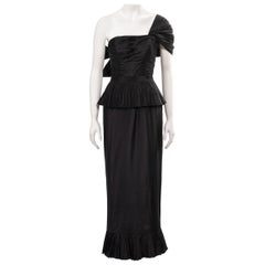 Robe de soirée en taffetas de soie noir Chanel par Karl Lagerfeld, P/E 1986