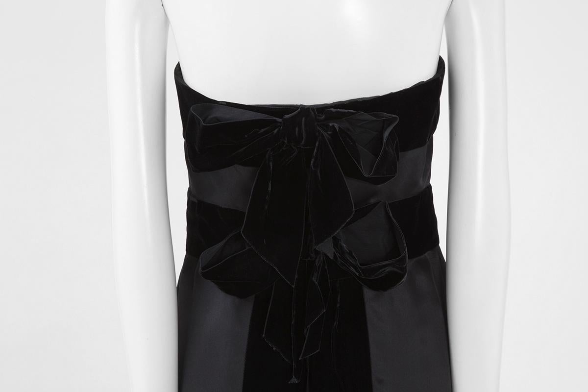 Chanel By Karl Lagerfeld Bows-Embellished Gown For Sale 3