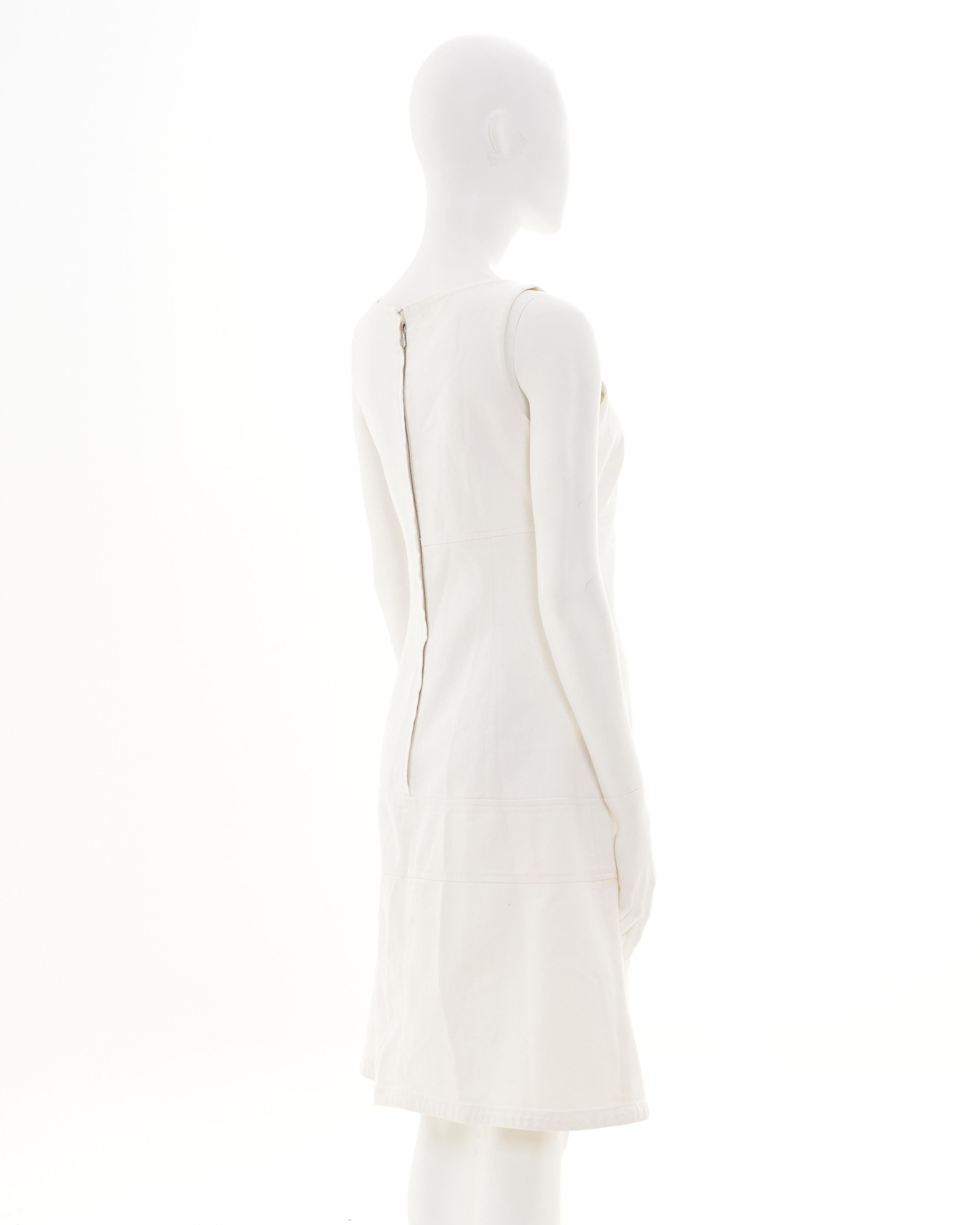 Chanel by Karl Lagerfeld Cruise 2004 White Cotton Sleeveless Midi Dress In Excellent Condition For Sale In Milano, IT