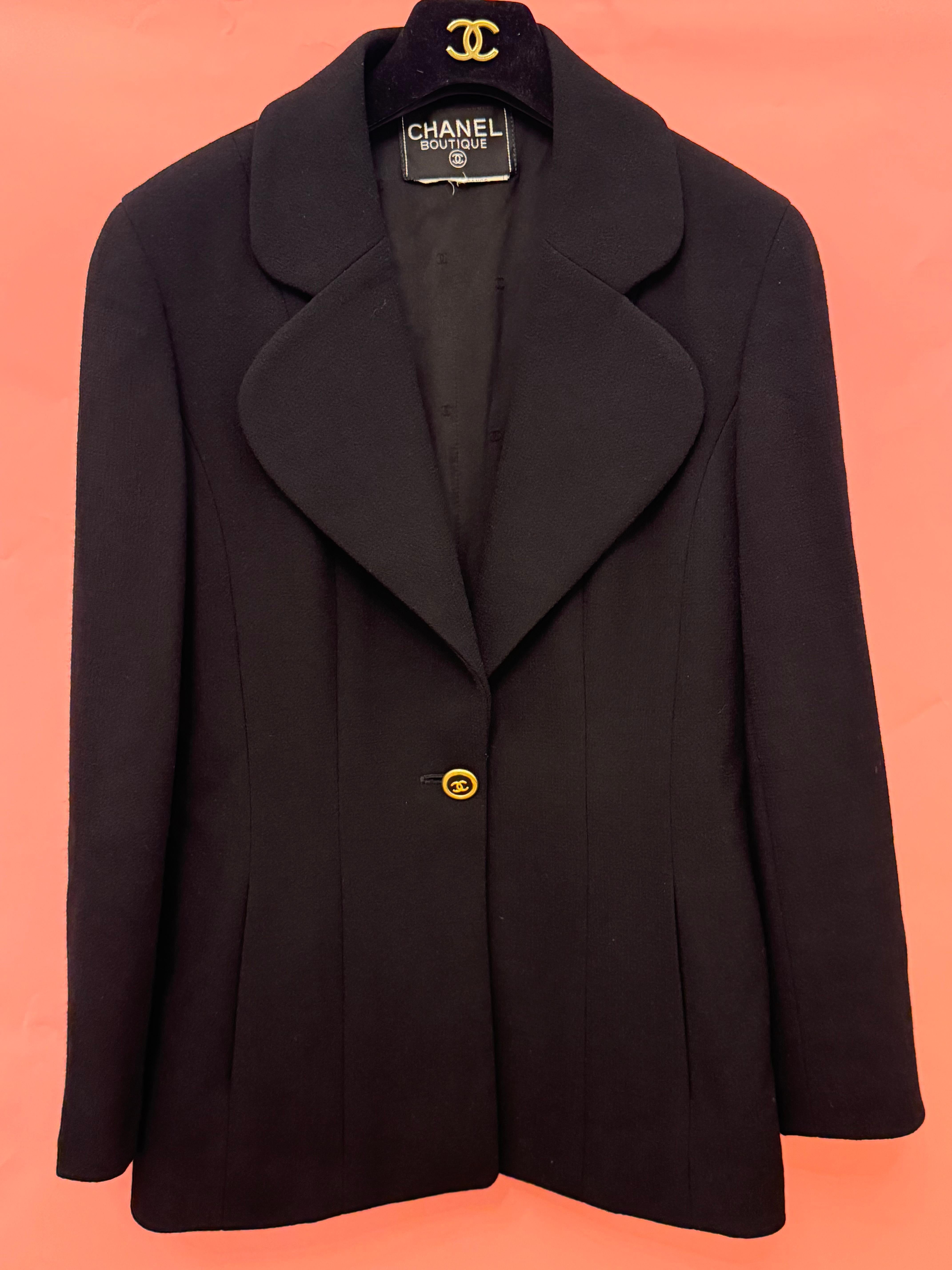 Chanel by Karl Lagerfeld F/W 1994 black jacket logo buttons For Sale 2