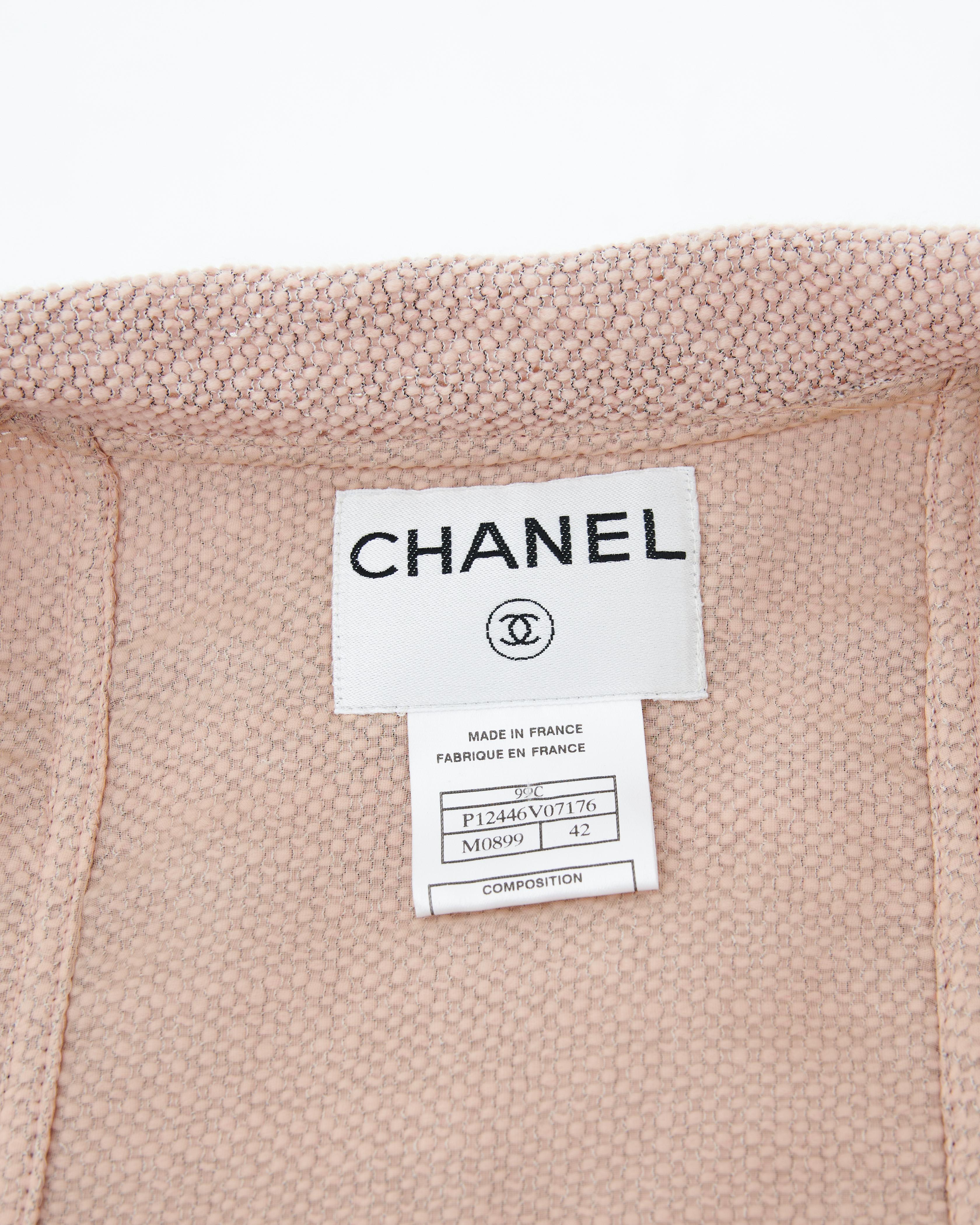 Chanel by Karl Lagerfeld F/W 1999 Couture Pink Multipocket Silk Blazer For Sale 3