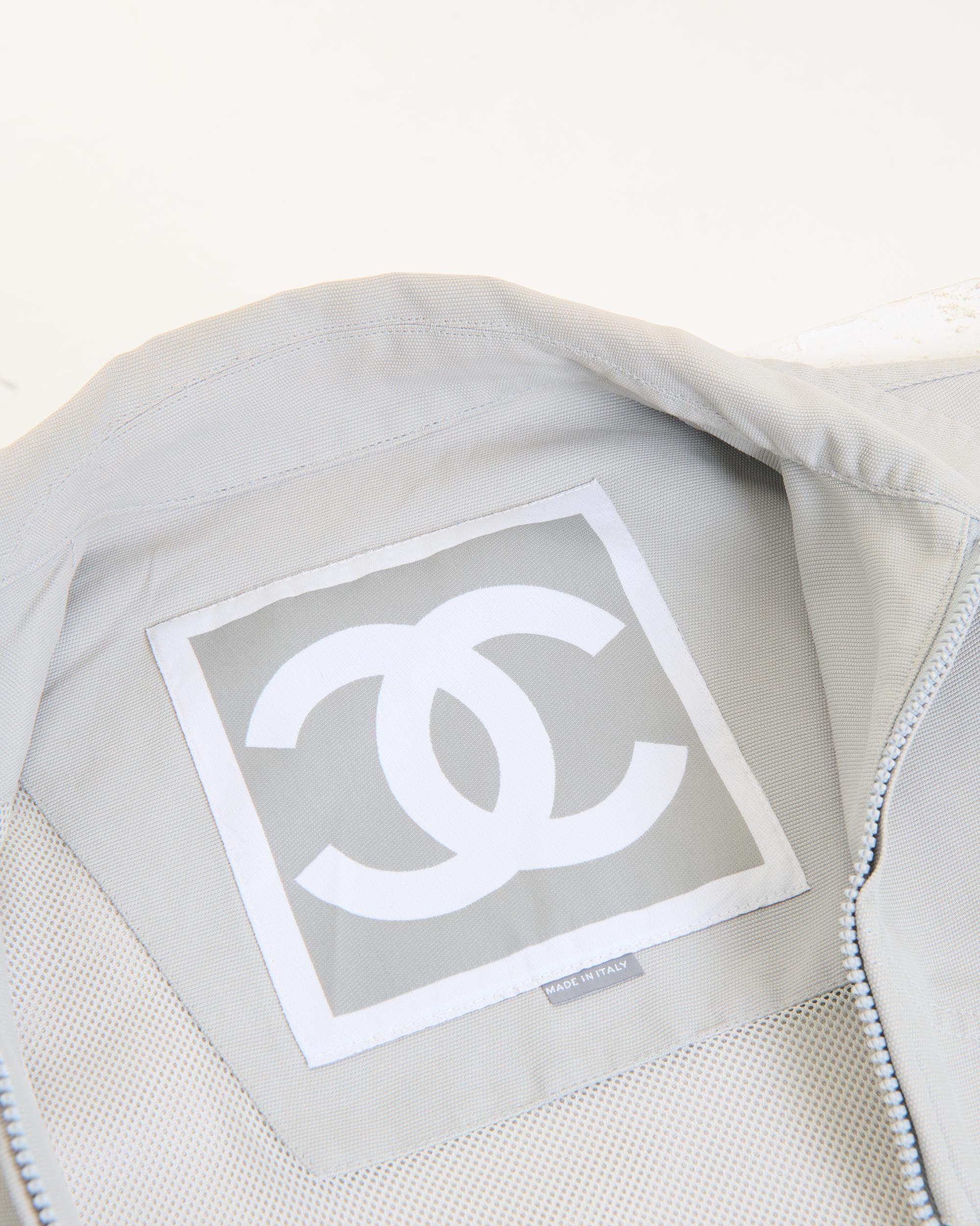 Chanel by Karl Lagerfeld F/W 2001 Dove gray and white zip-up sport jacket  For Sale 7