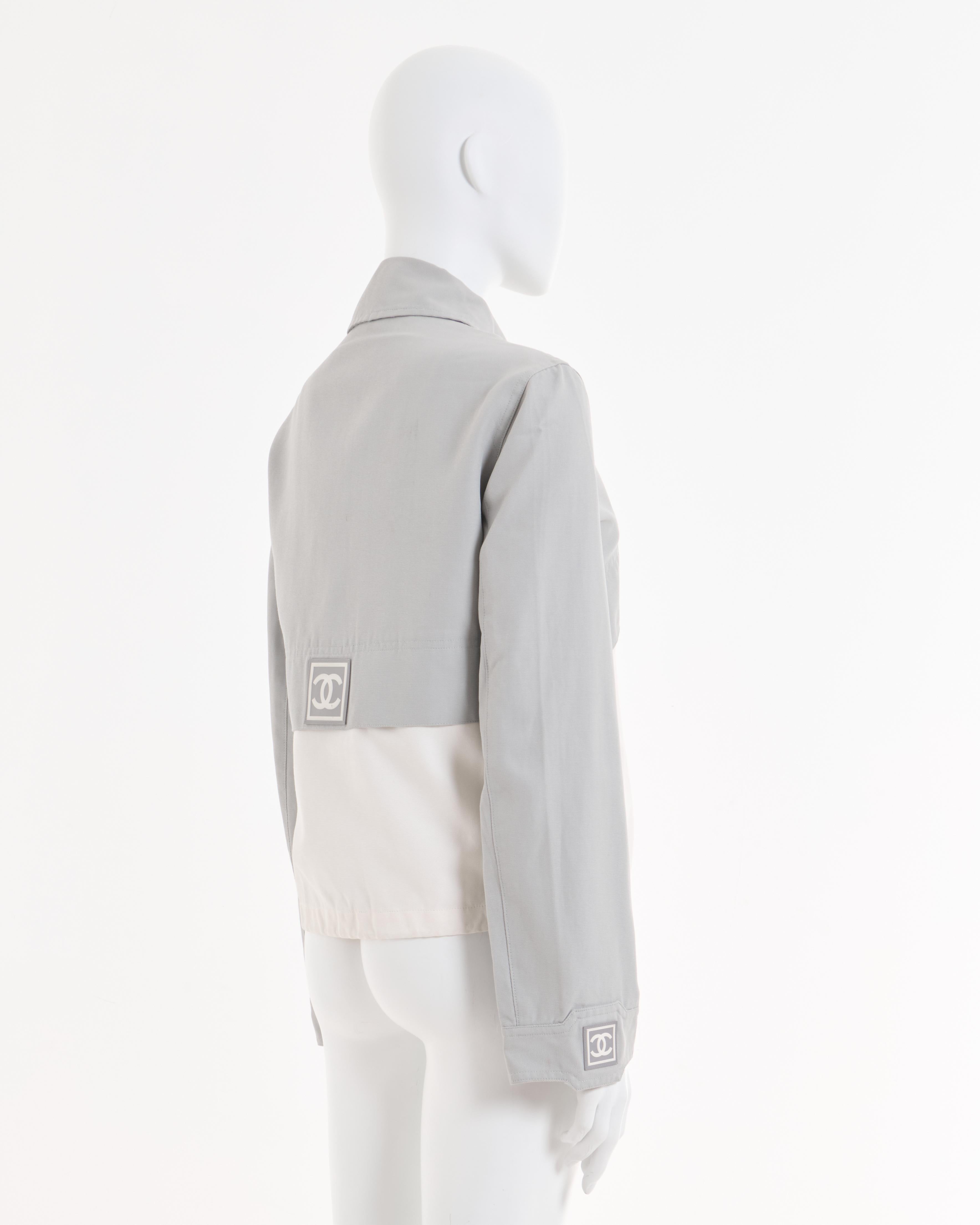 Chanel by Karl Lagerfeld F/W 2001 Dove gray and white zip-up sport jacket  For Sale 1