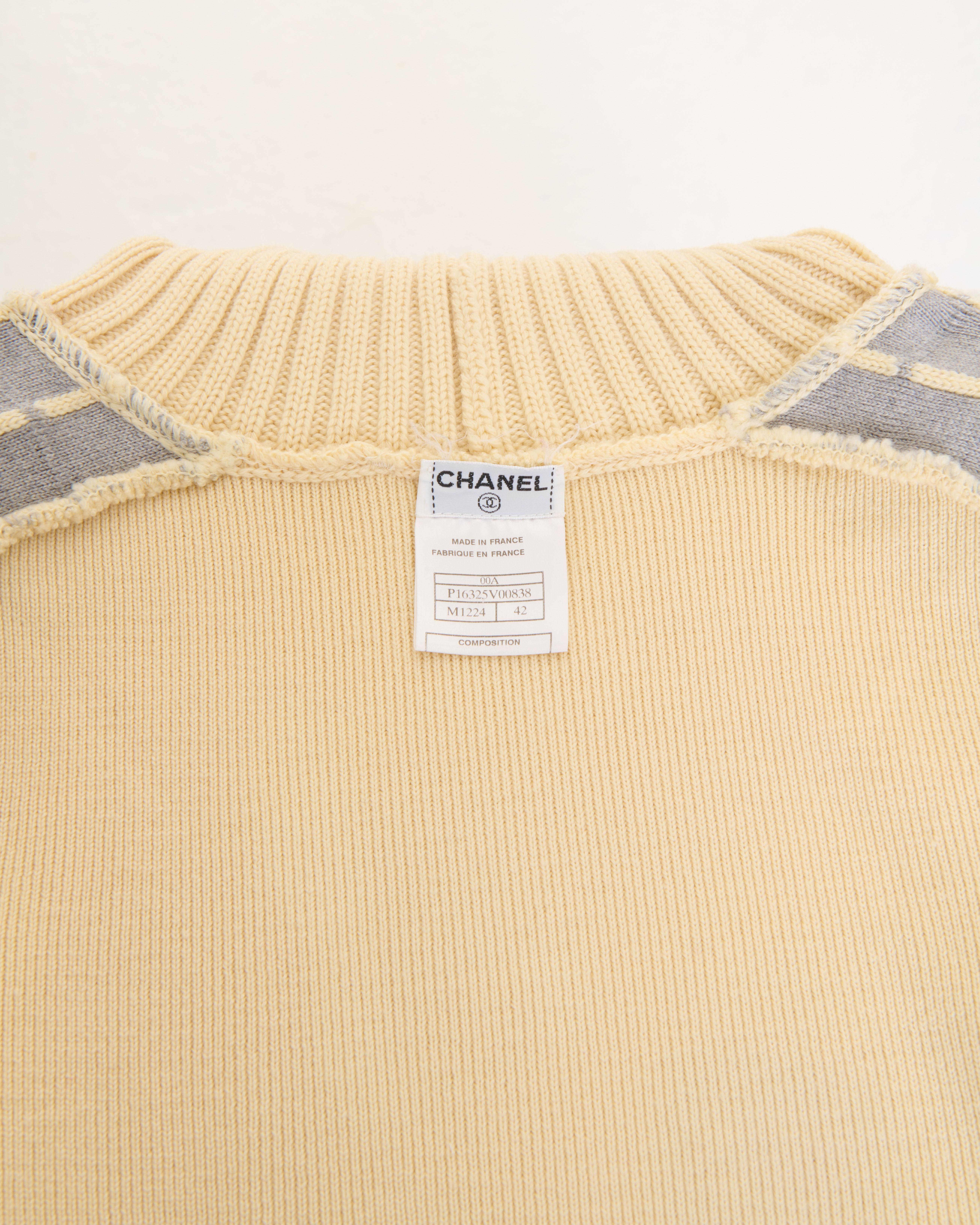 Chanel by Karl Lagerfeld F/W 2002 Off-White-Rollkragenpullover im Angebot 4