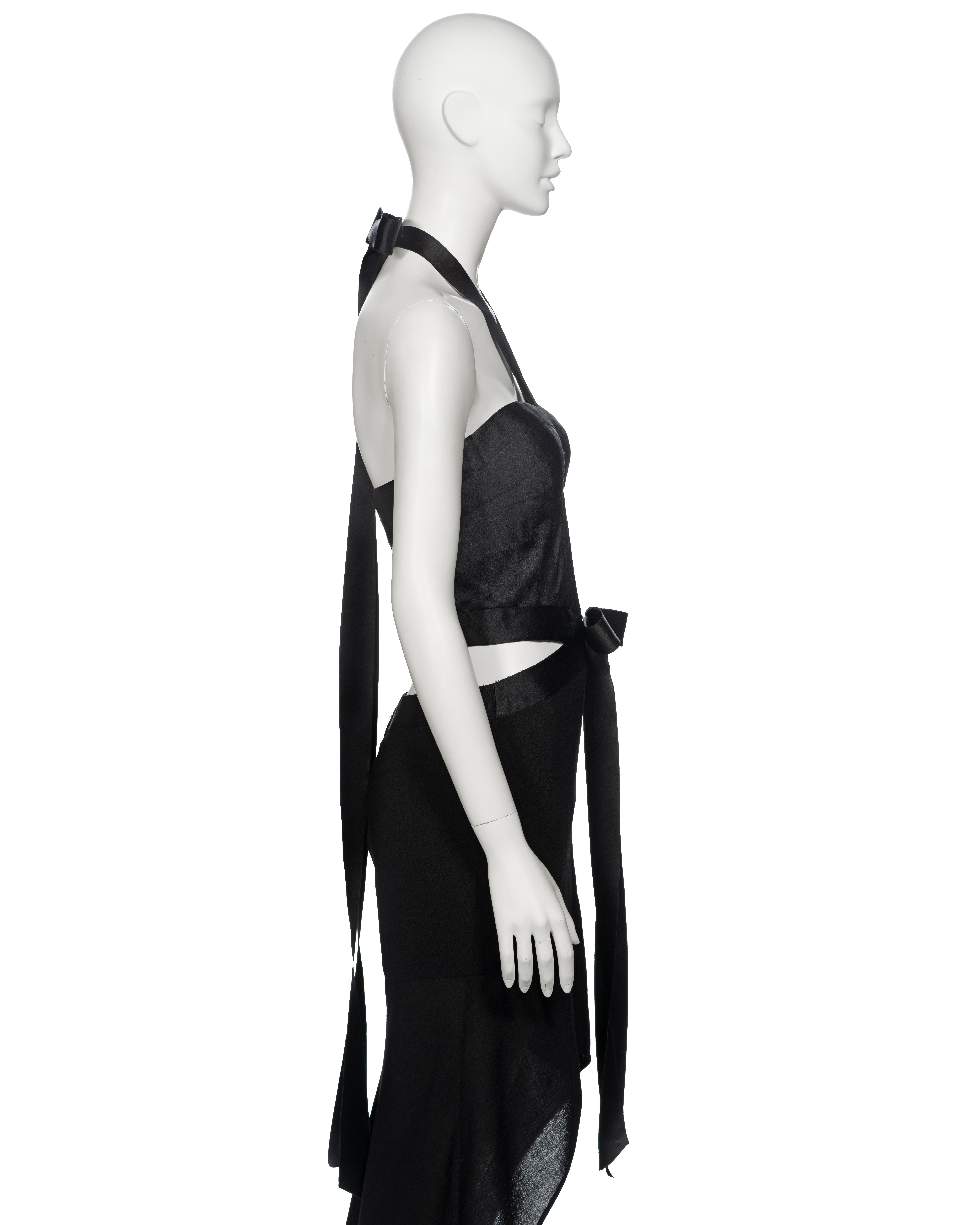 Robe de soirée haute couture Chanel par Karl Lagerfeld en soie noire, saison 1994 en vente 6