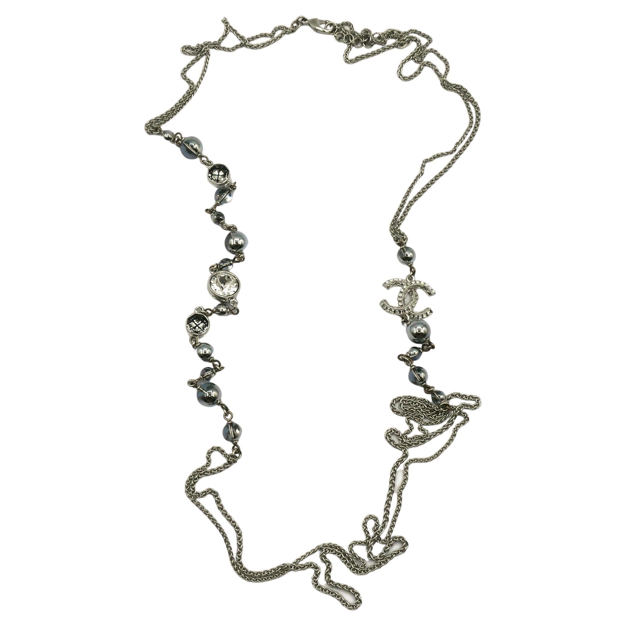 CHANEL by KARL LAGERFELD, Silber-Halskette mit Juwelen CC, 2018