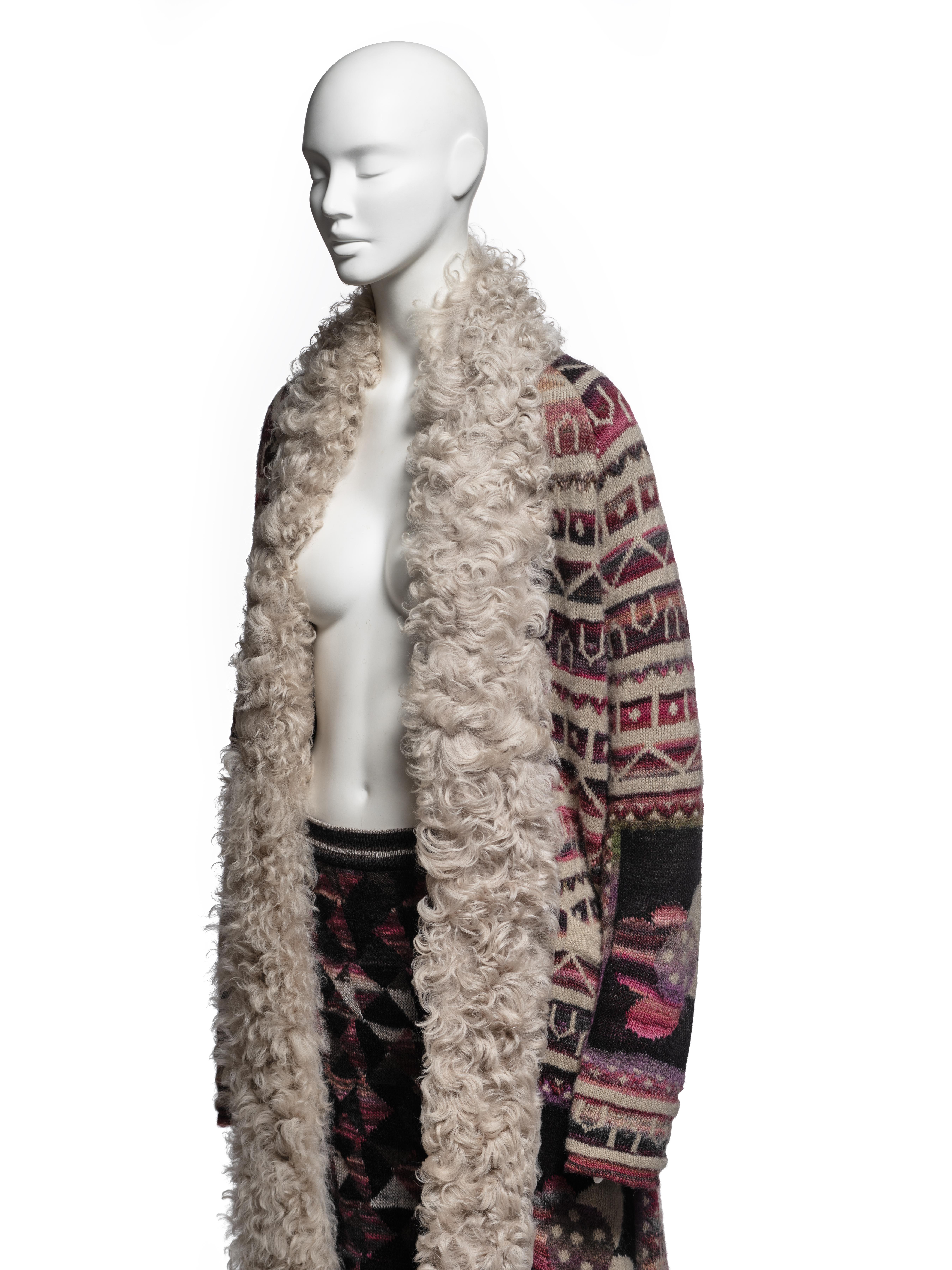 Chanel by Karl Lagerfeld Knitted Maxi Coat and Skirt Set, Métiers d'art, PF 2009 in vendita 7