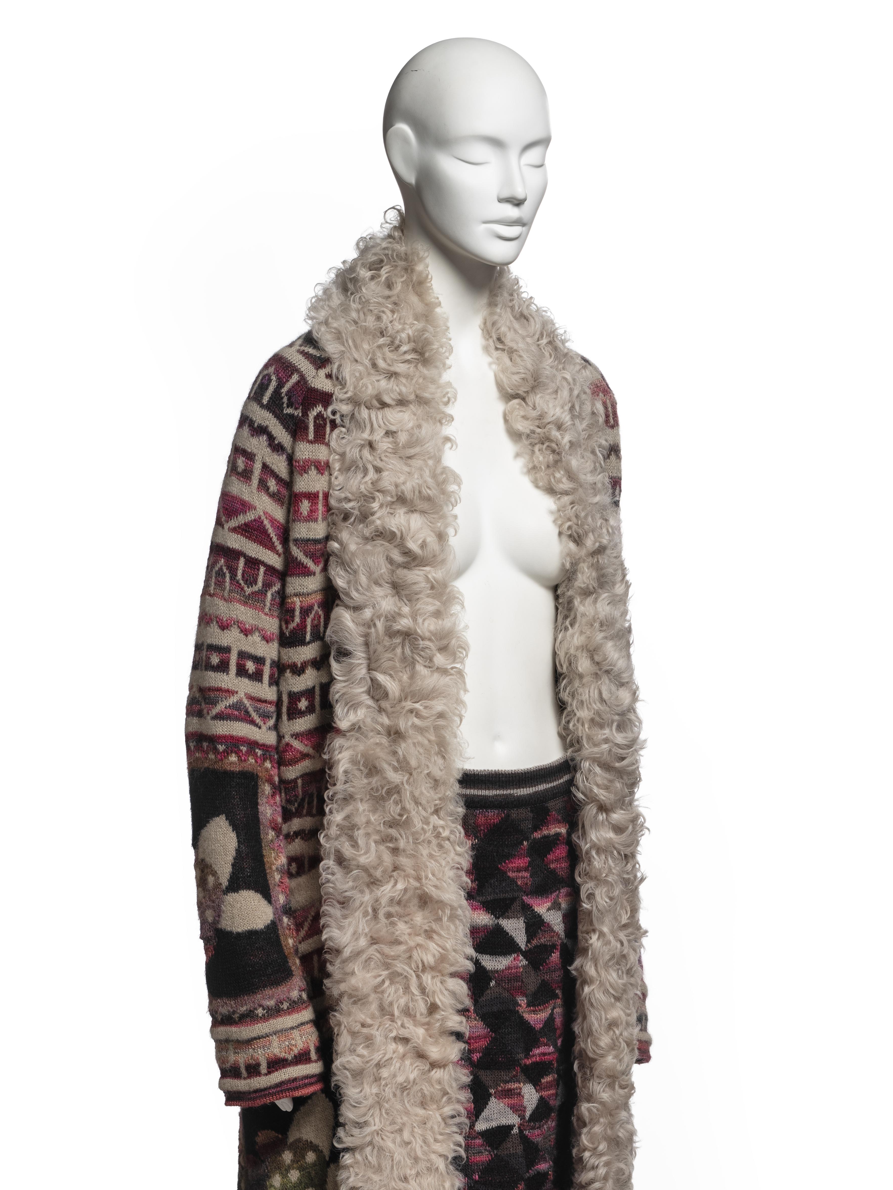 Chanel by Karl Lagerfeld Knitted Maxi Coat and Skirt Set, Métiers d'art, PF 2009 in vendita 1