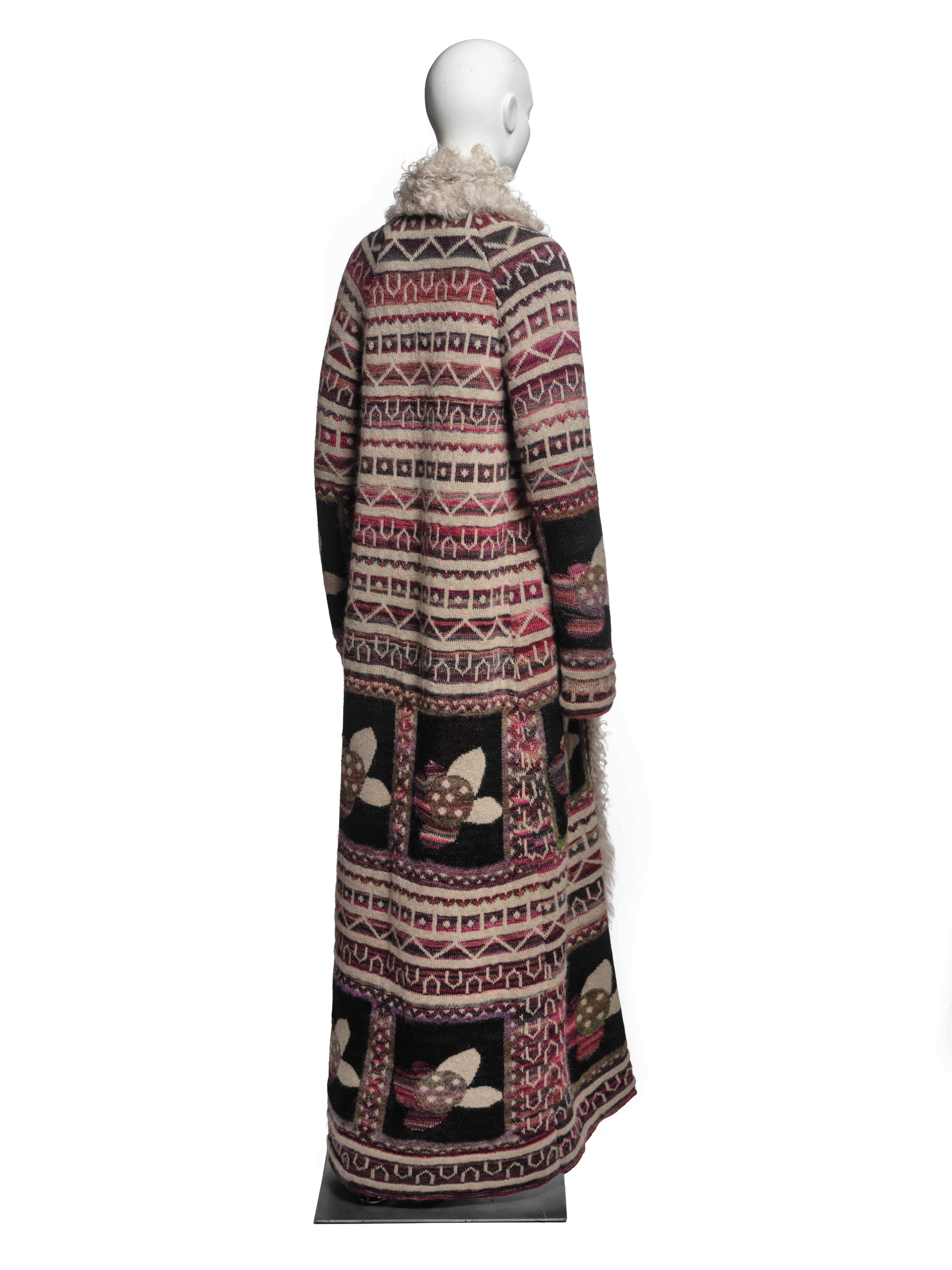 Chanel by Karl Lagerfeld Knitted Maxi Coat and Skirt Set, Métiers d'art, PF 2009 in vendita 2