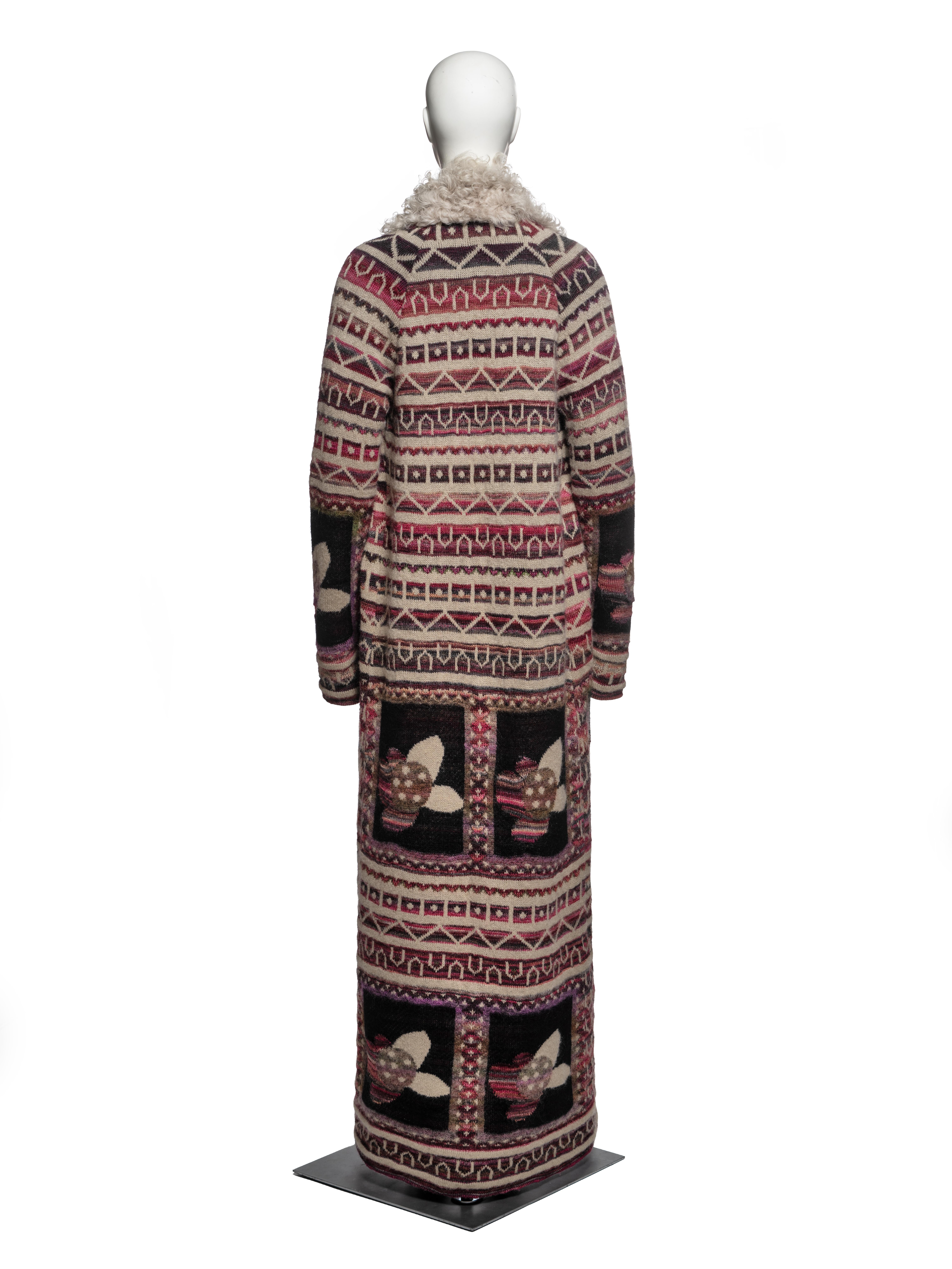 Chanel by Karl Lagerfeld Knitted Maxi Coat and Skirt Set, Métiers d'art, PF 2009 in vendita 3