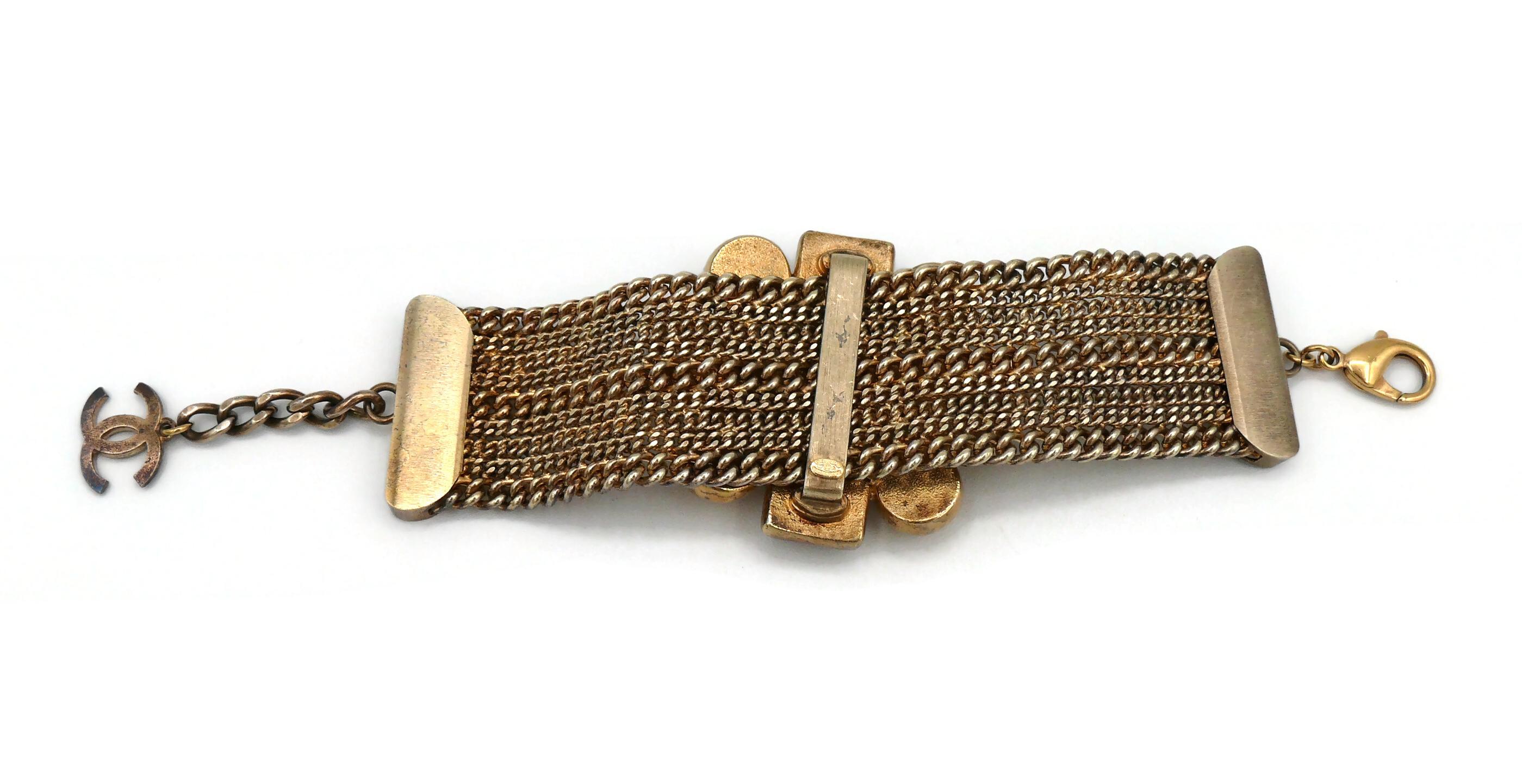 CHANEL by KARL LAGERFELD Mesh Chainmail Resin Flower CC Bracelet, Fall 2007 For Sale 7