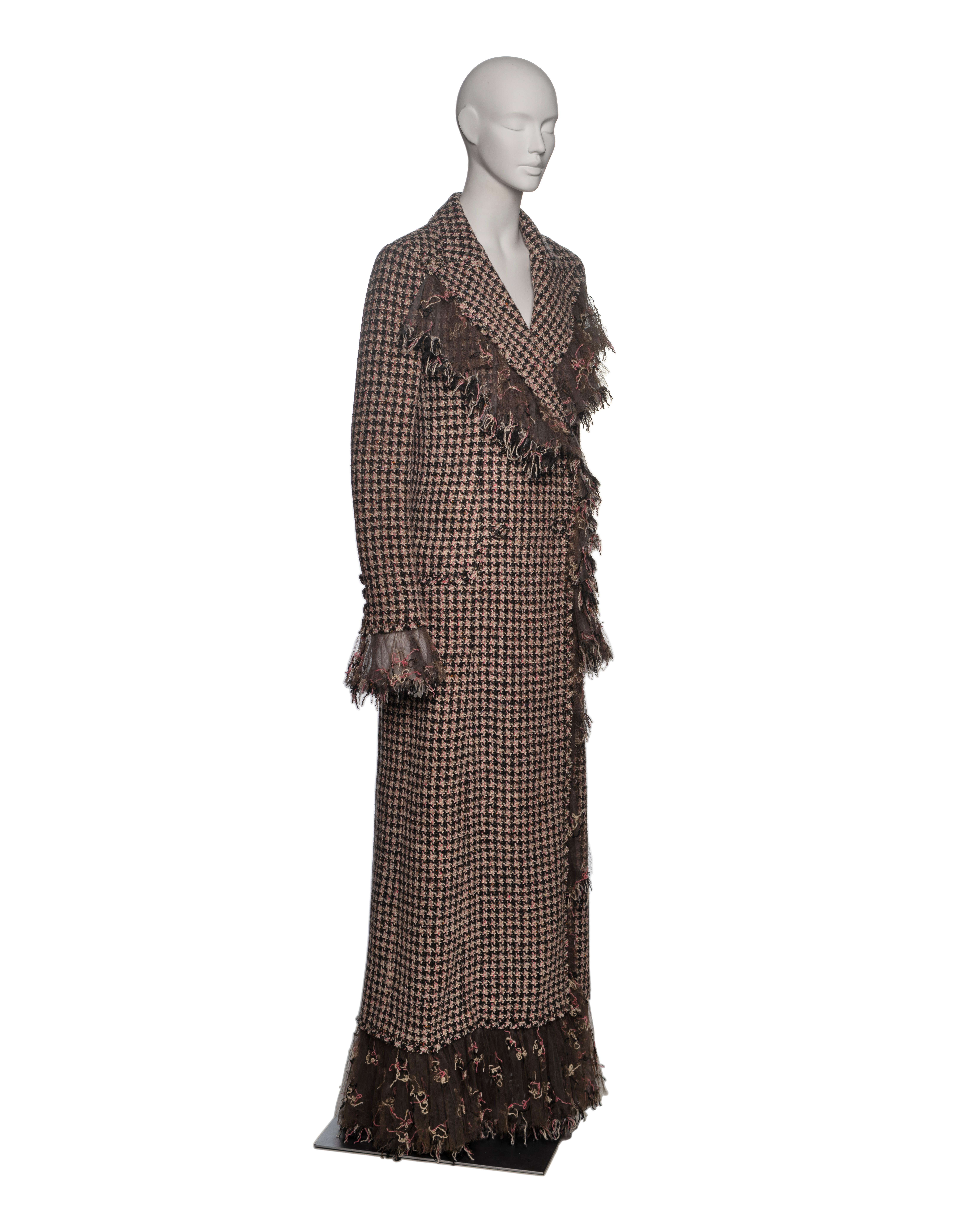 Chanel by Karl Lagerfeld Métiers d'Art 'Paris-London' Lesage Tweed Coat, PF 2008 For Sale 11
