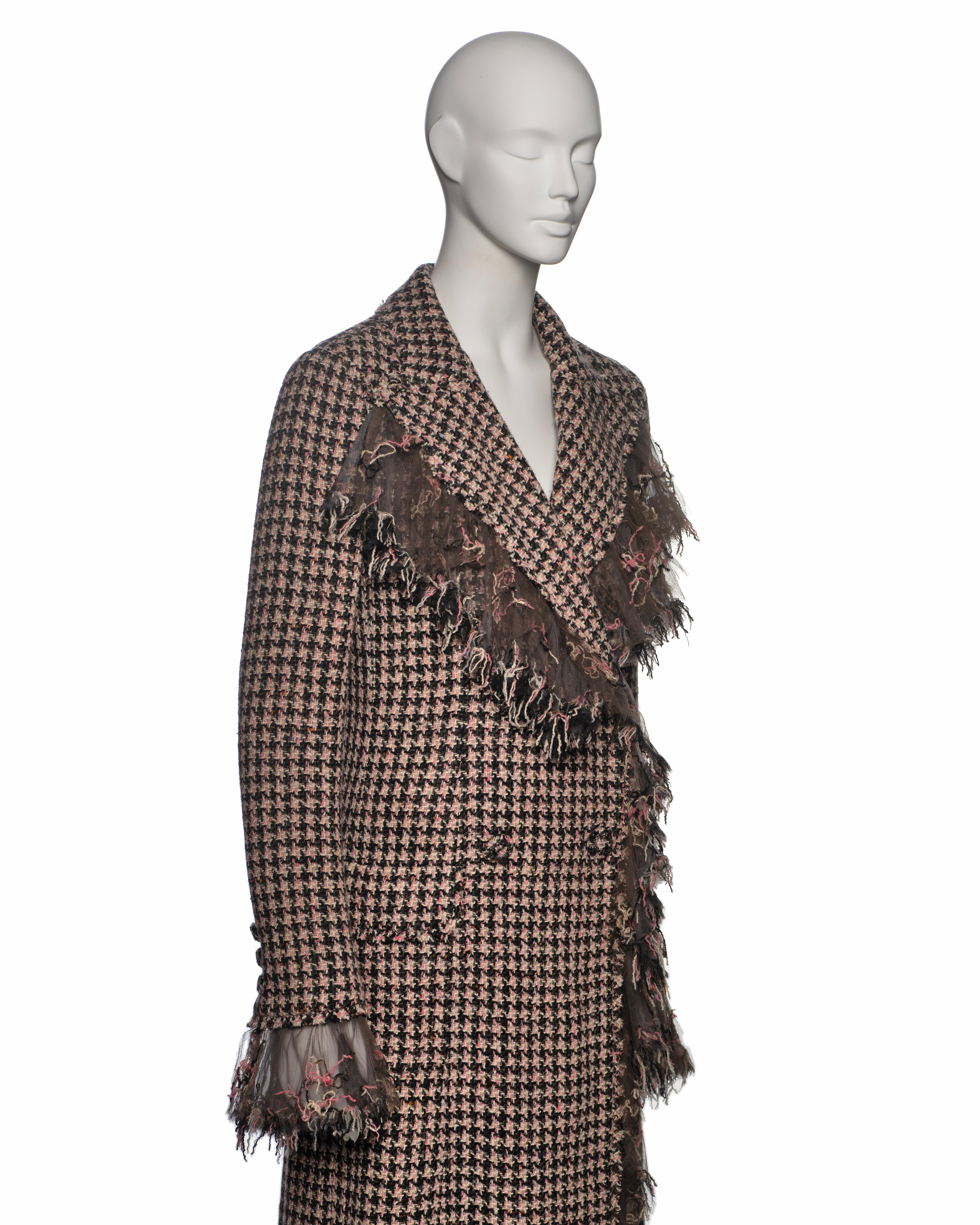 Chanel by Karl Lagerfeld Métiers d'Art 'Paris-London' Lesage Tweed Coat, PF 2008 For Sale 12