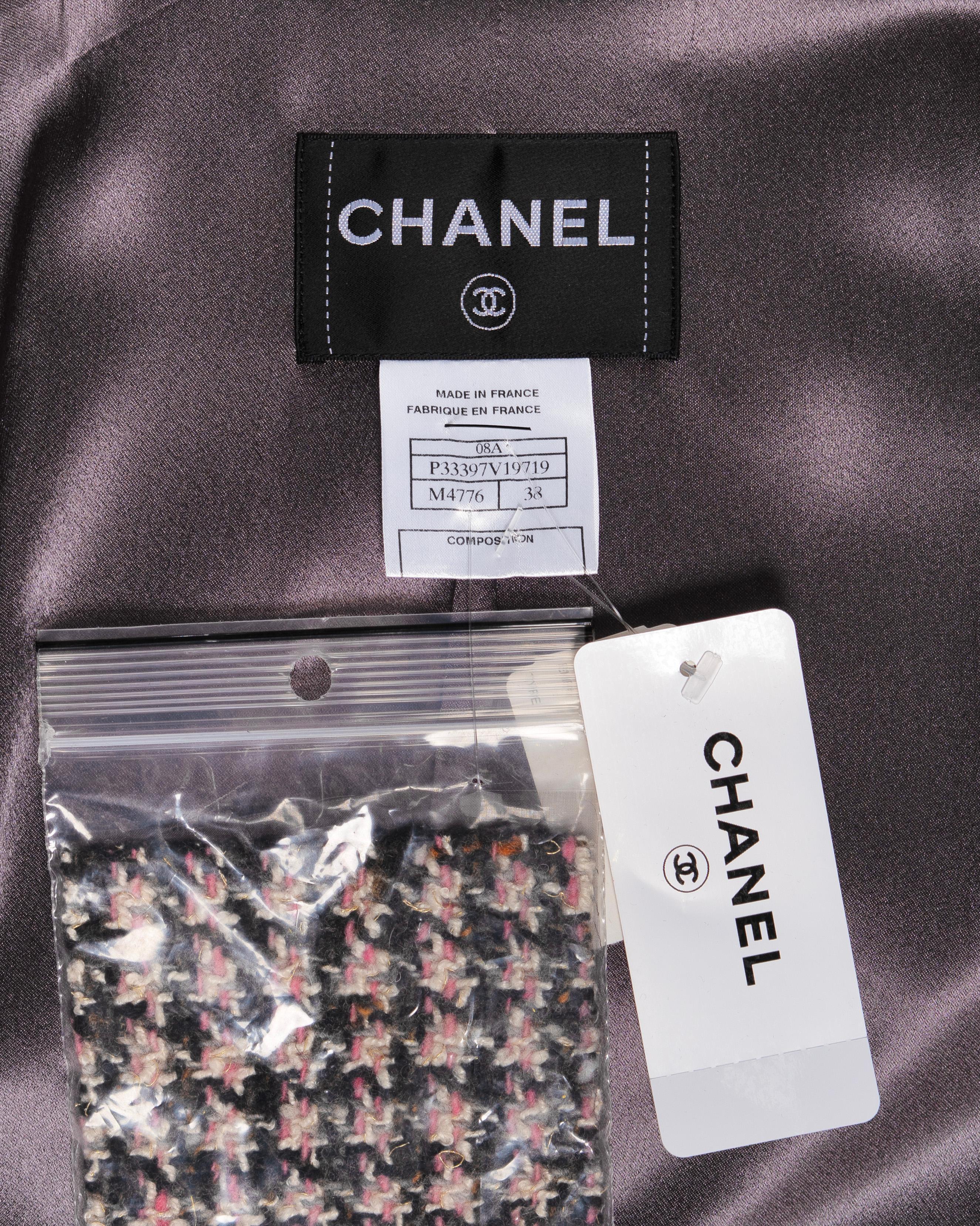 Chanel by Karl Lagerfeld Métiers d'Art 'Paris-London' Lesage Tweed Coat, PF 2008 For Sale 15