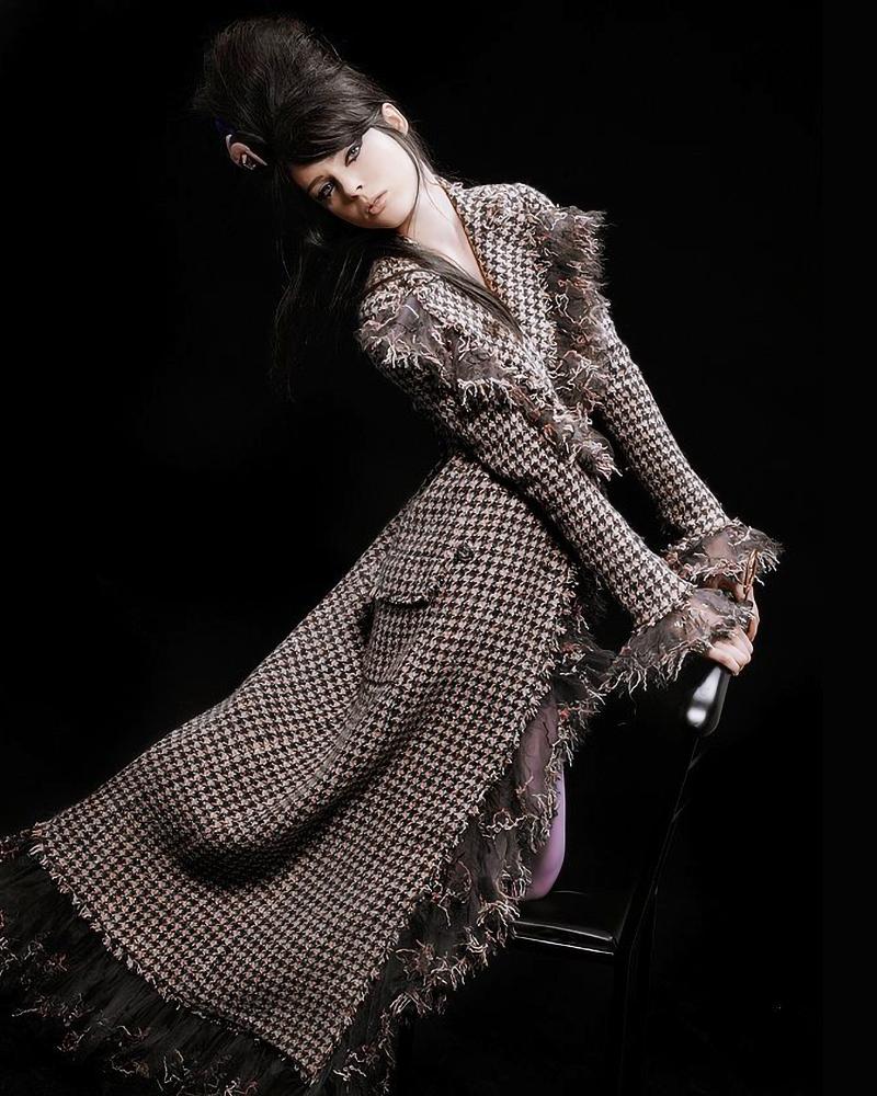 Black Chanel by Karl Lagerfeld Métiers d'Art 'Paris-London' Lesage Tweed Coat, PF 2008 For Sale