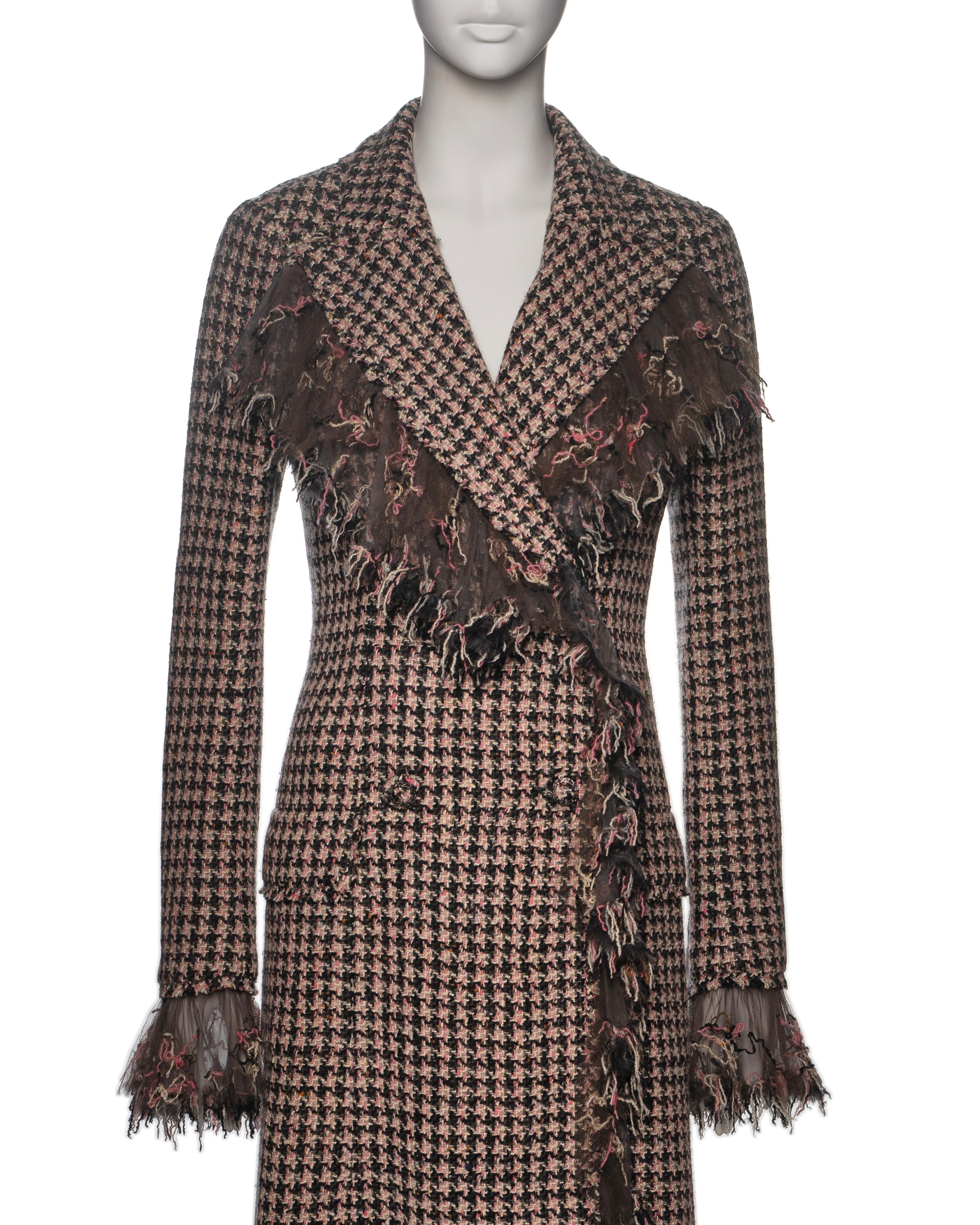 Women's Chanel by Karl Lagerfeld Métiers d'Art 'Paris-London' Lesage Tweed Coat, PF 2008 For Sale
