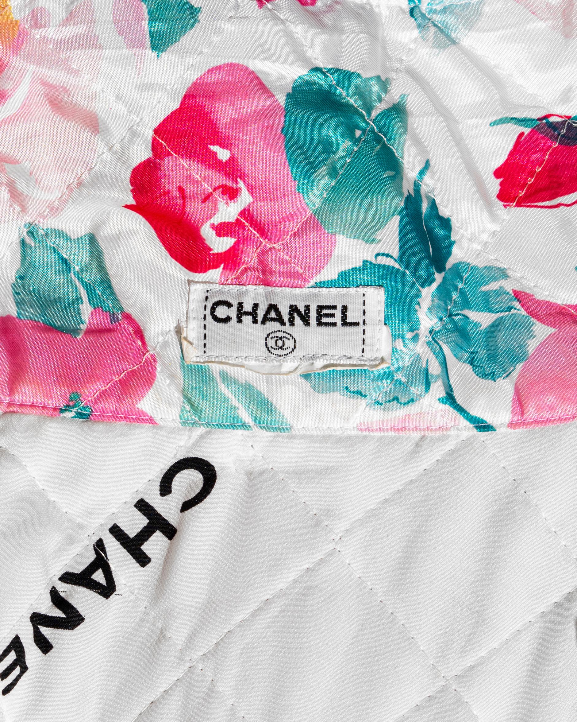 Chanel by Karl Lagerfeld pink rose print quilted playsuit and coat set, c 1994 For Sale 7
