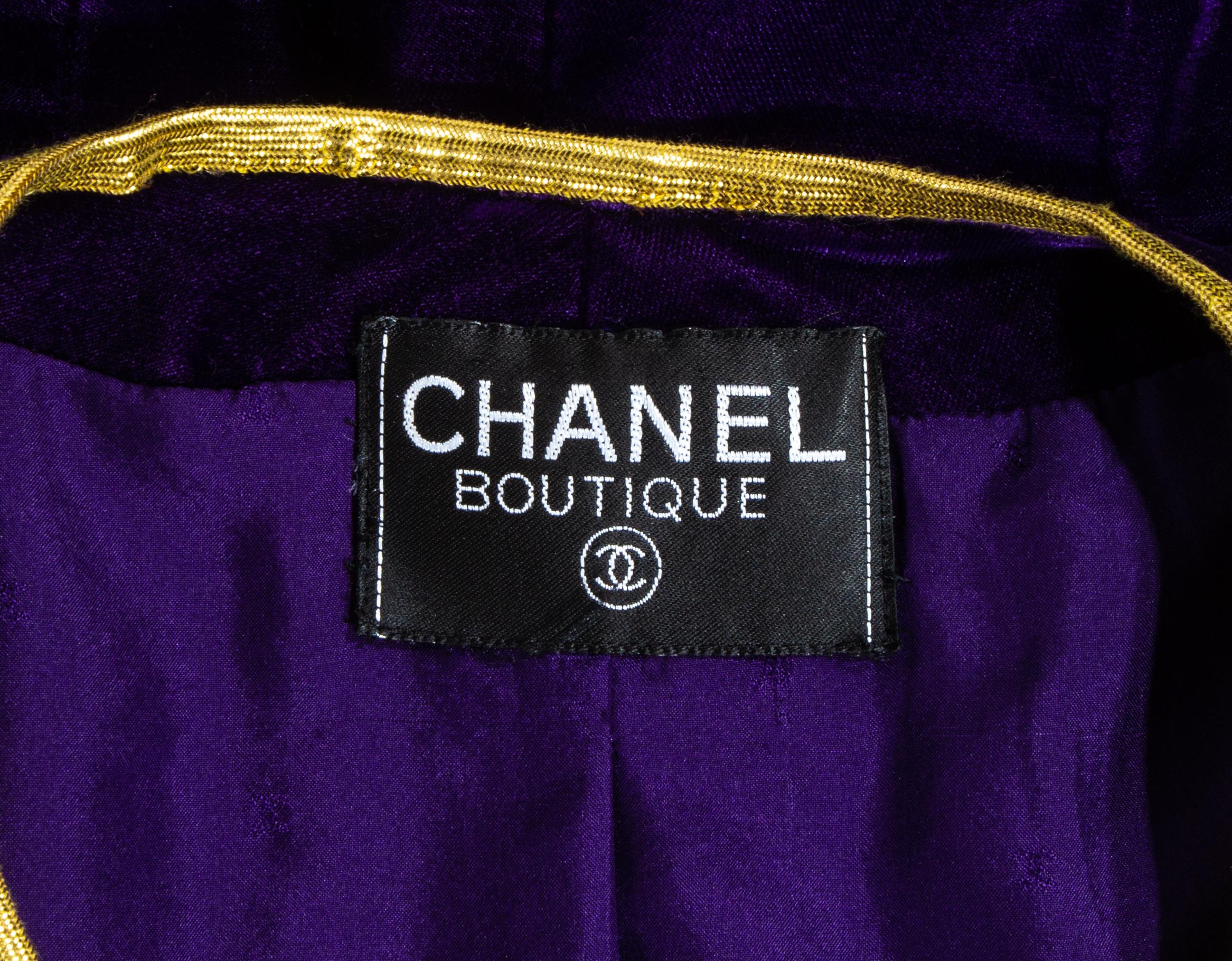 Chanel by Karl Lagerfeld purple velvet pant suit with gold trim, fw 1993 For Sale 2