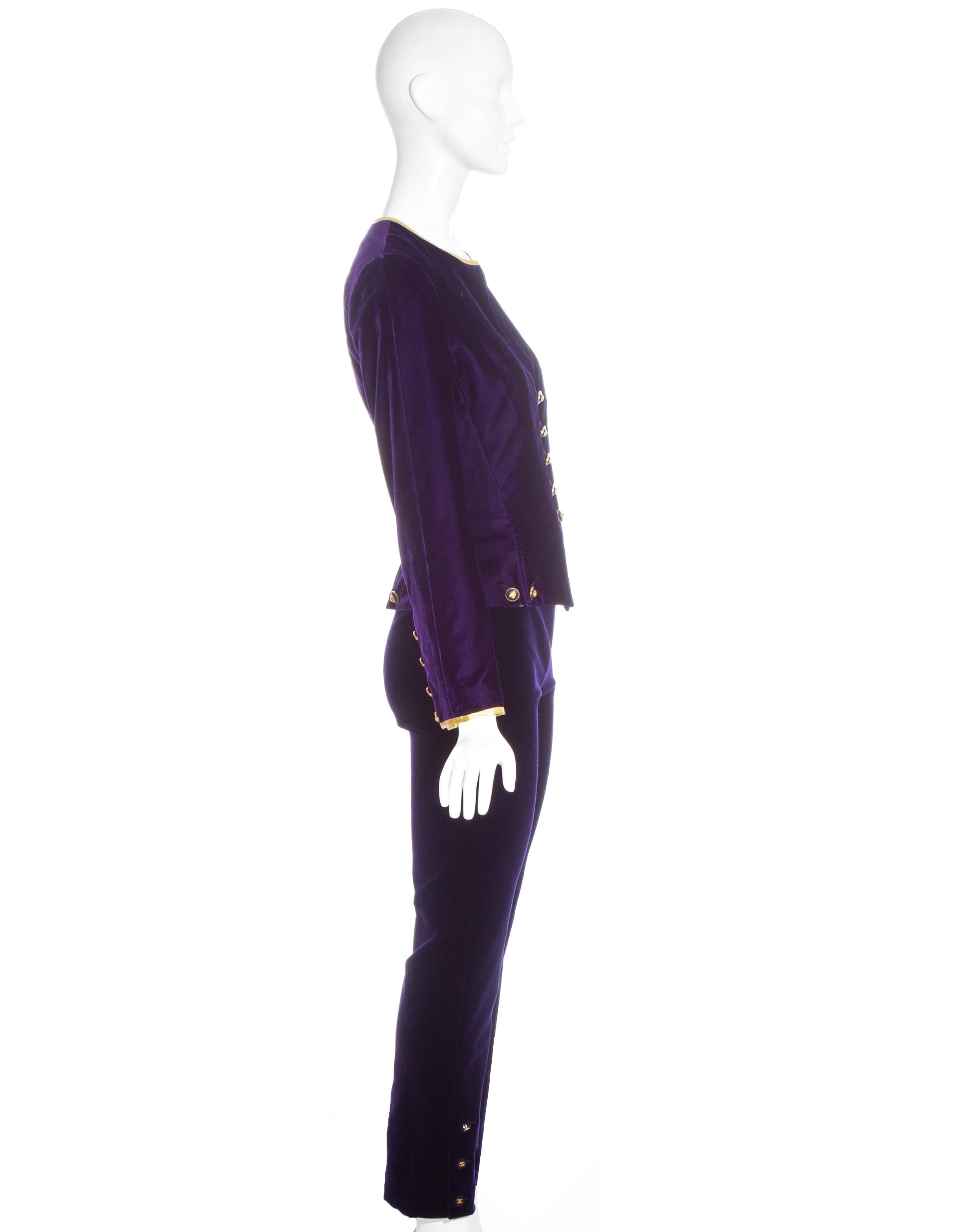 Chanel by Karl Lagerfeld purple velvet pant suit with gold trim, fw 1993 In Excellent Condition For Sale In London, GB