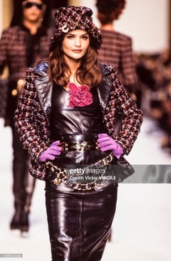 Chanel by Karl Lagerfeld — Rara giacca in tweed della sfilata Autunno/Inverno 1992–1993