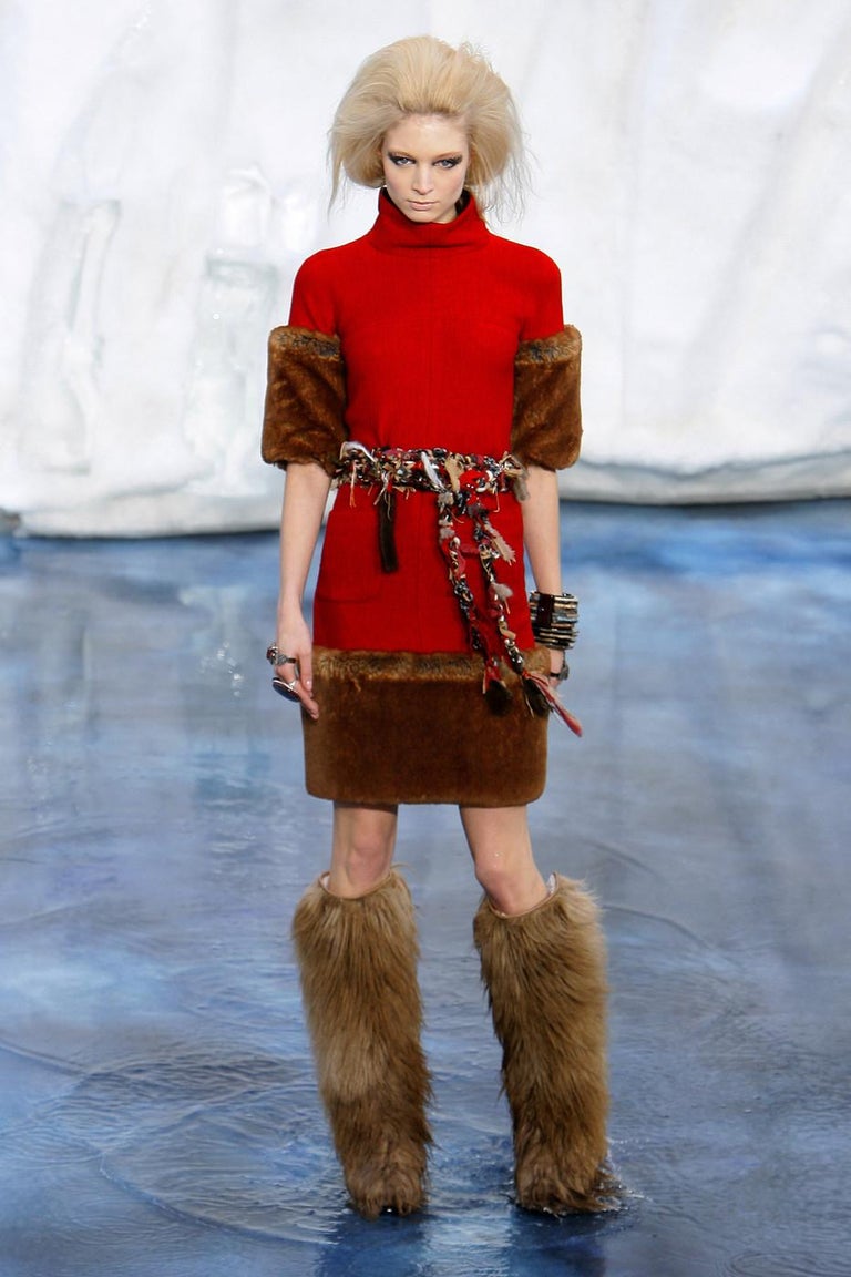 Red Chanel by Karl Lagerfeld red cashmere wool and faux fur dress, fw 2010 For Sale