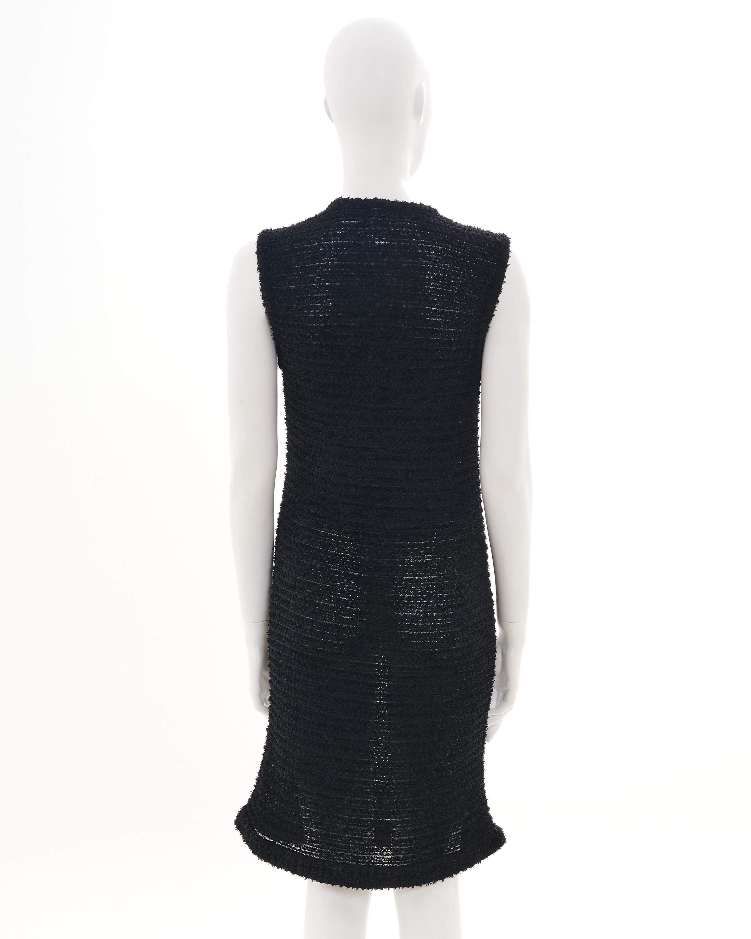 Chanel by Karl Lagerfeld Resort 2016 Black Chanel Pearlescent Button Black Tweed In condizioni ottime in vendita a Milano, IT