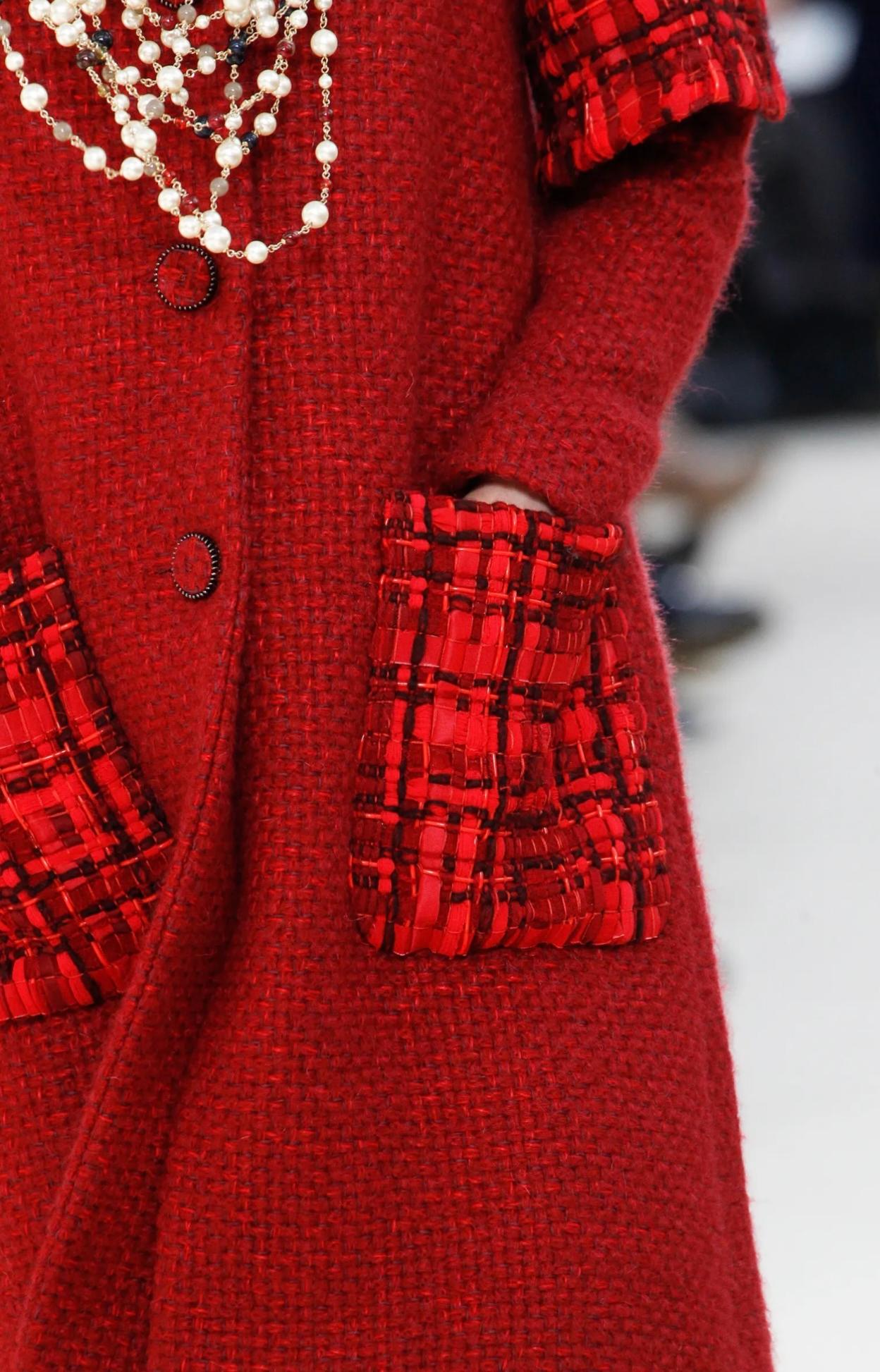 Chanel by Karl Lagerfeld Runway F/W 2016 fantasy tweed coat For Sale 4