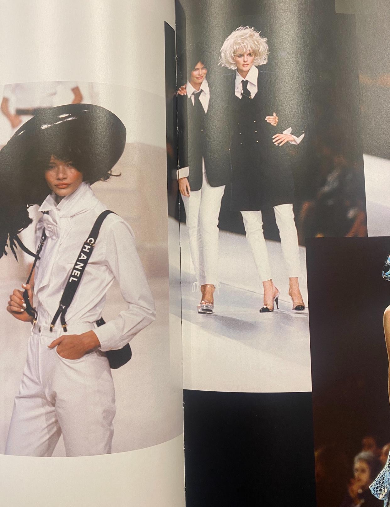 CHANEL BY KARL LAGERFELD S/S 1997 Vintage Runway Jodhpurs Documented Campaign  For Sale 2