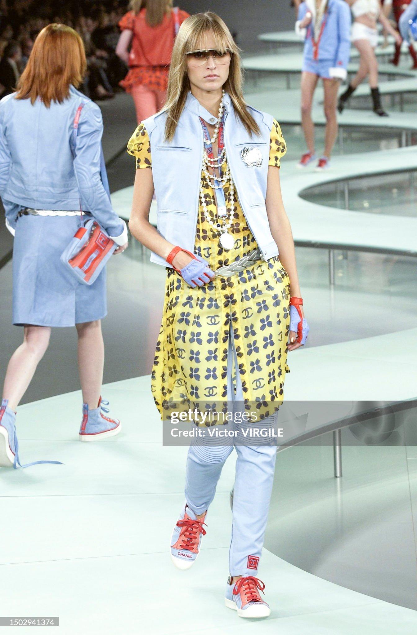 Chanel by Karl Lagerfeld S/S 2002 light blue motorcycle logo vest In Excellent Condition In Milano, IT