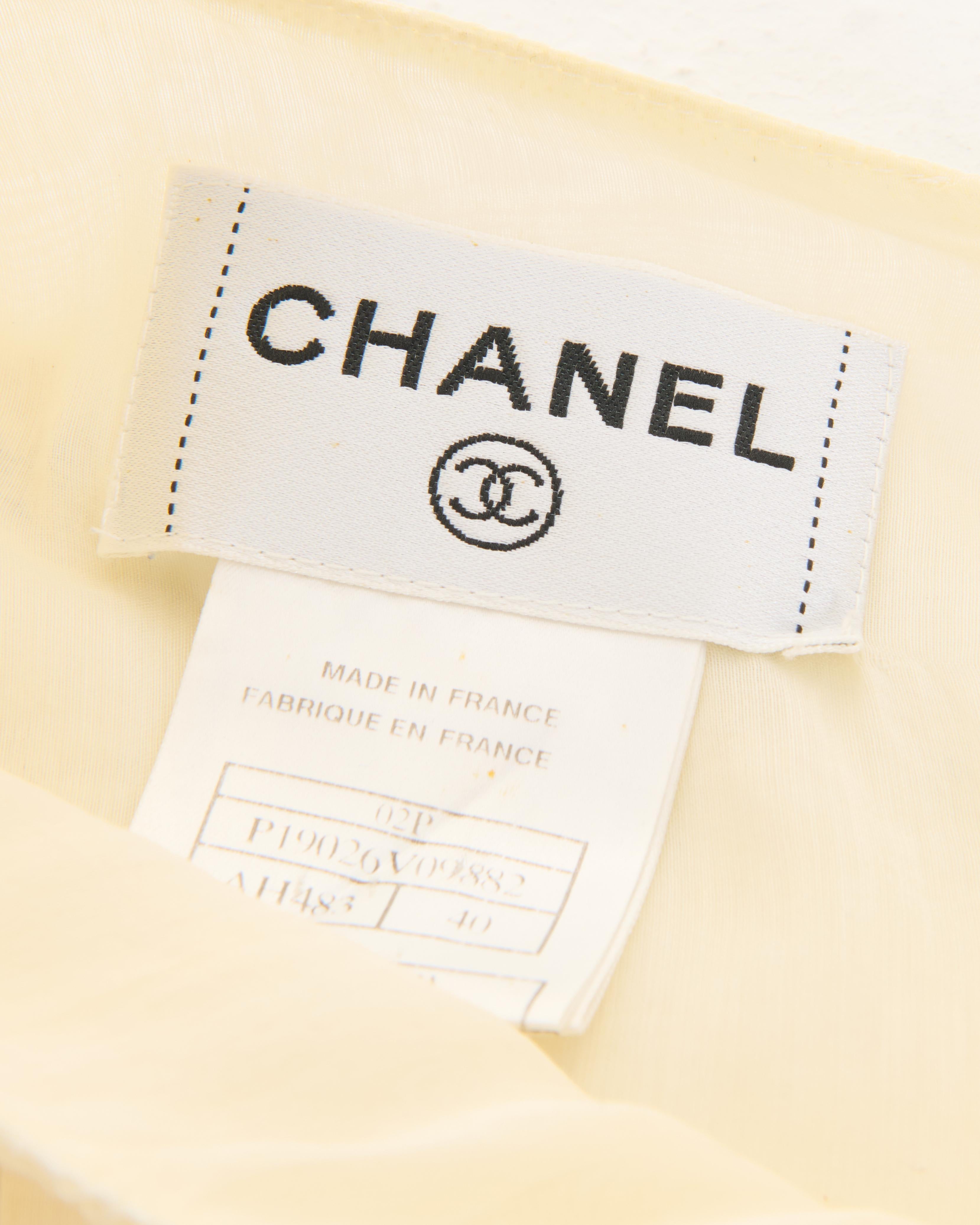 Chanel by Karl Lagerfeld S/S 2002 Off-White silk plated crop top For Sale 1