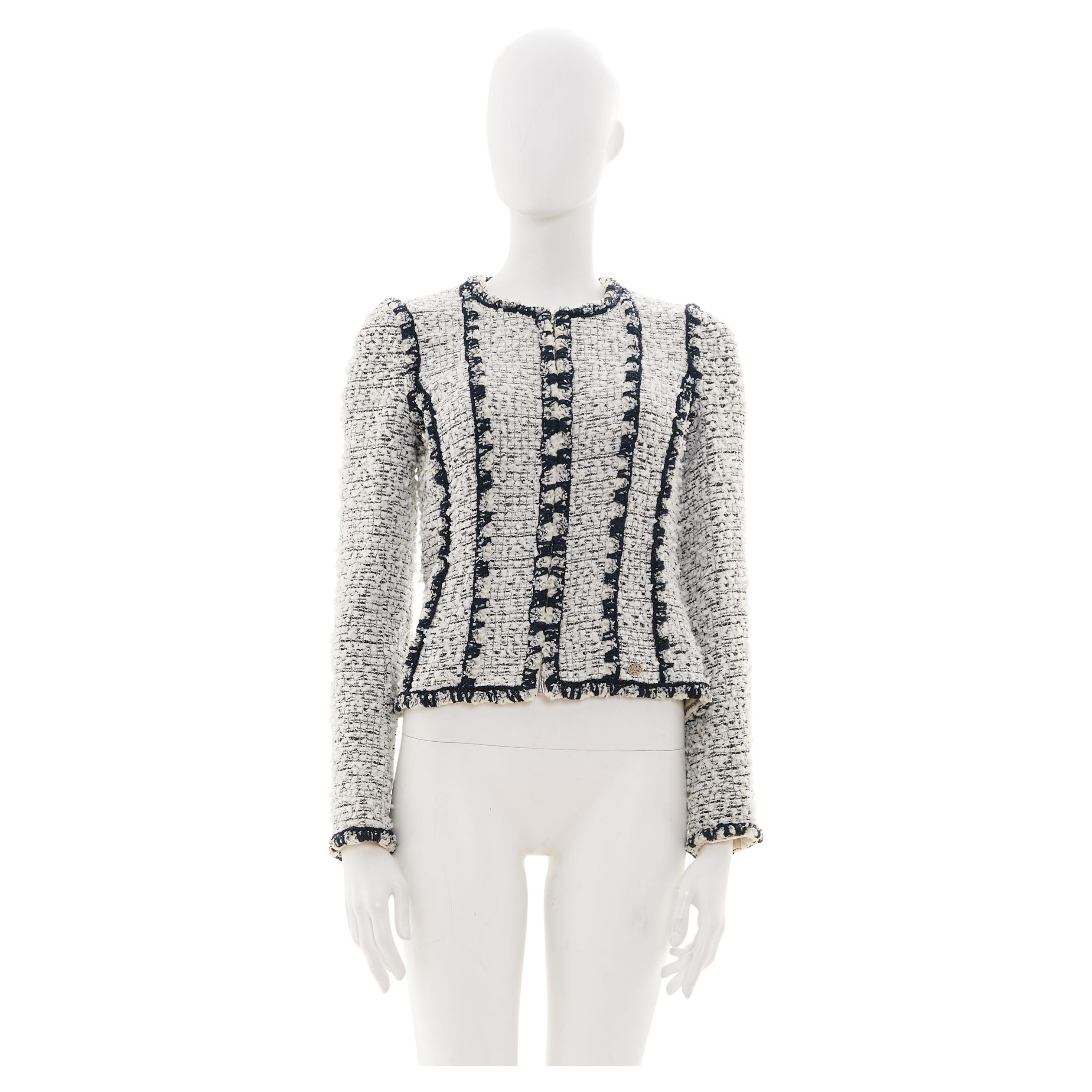 Chanel by Karl Lagerfeld S/S 2011 Black and White buckle jacket in vendita
