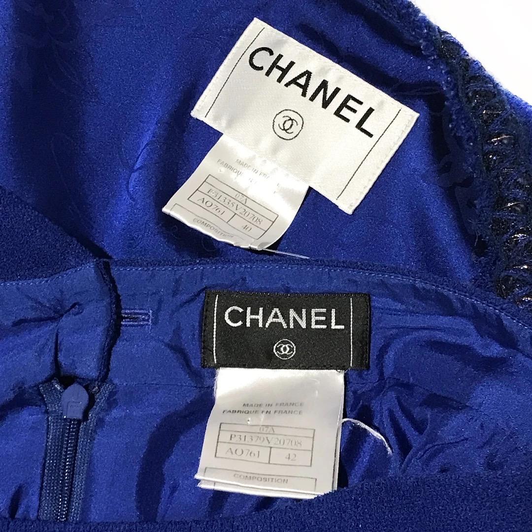 Chanel by Karl Lagerfeld Skirt Suit FW2007 In Good Condition For Sale In Los Angeles, CA